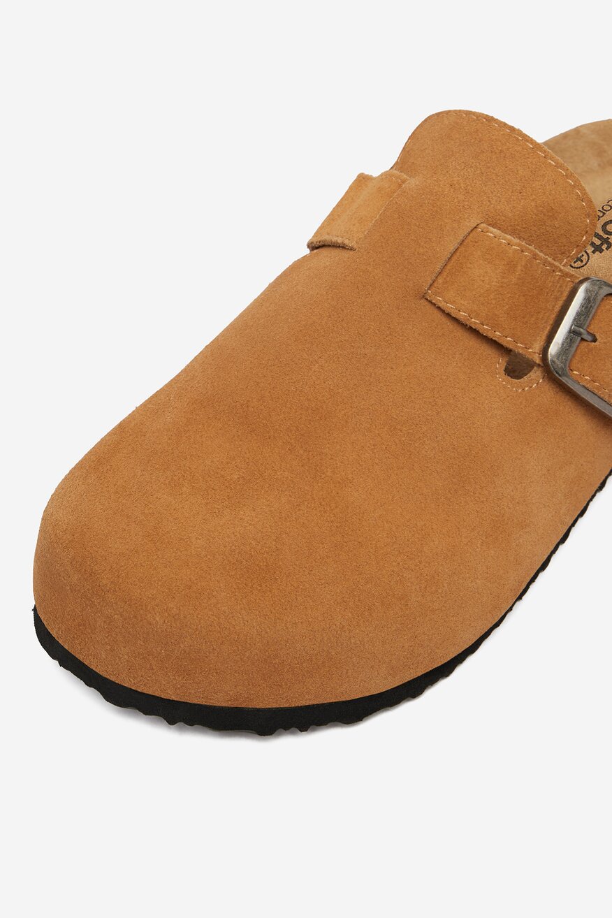 
                Шльопанець Go Soft КОНЬЯЧНИЙ - 5907964095163