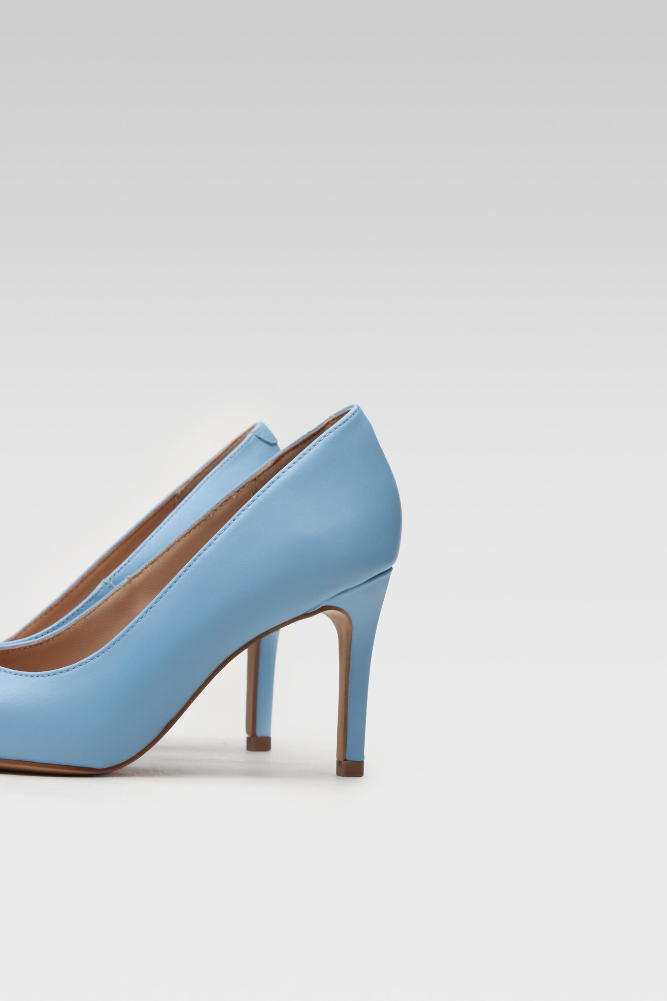 Körömcipő Lasocki FEBI WFA1619-3ZA KÉK