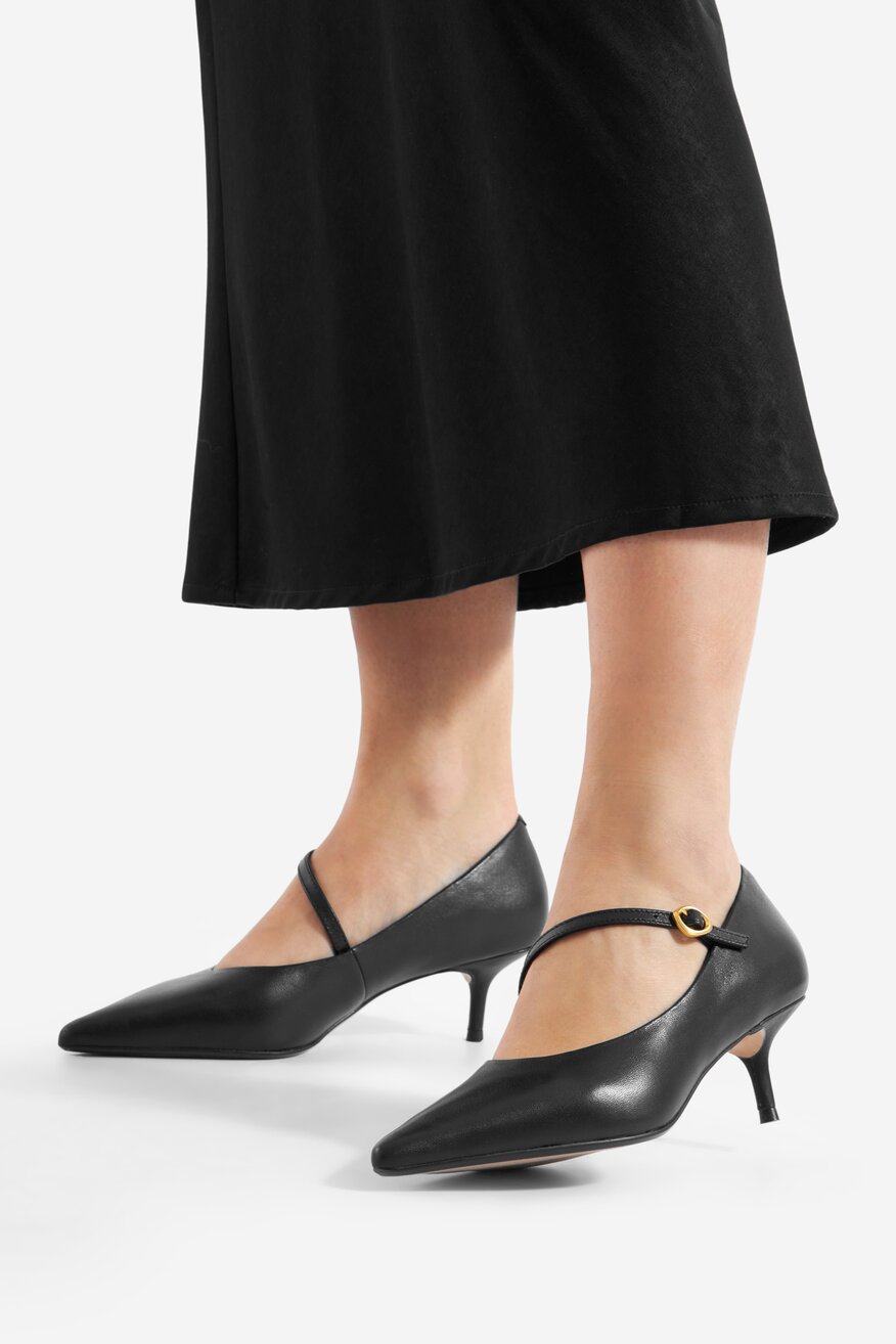 
                Cipele na štiklu Gino Rossi CRNA - 5903698025087