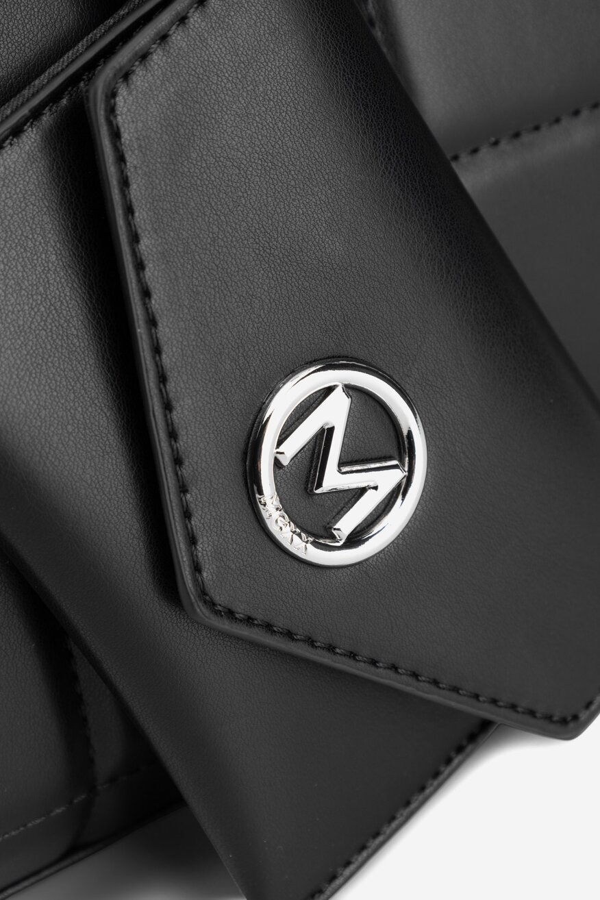 
                Дамска чанта Mexx ЧЕРЕН - 5905588957065