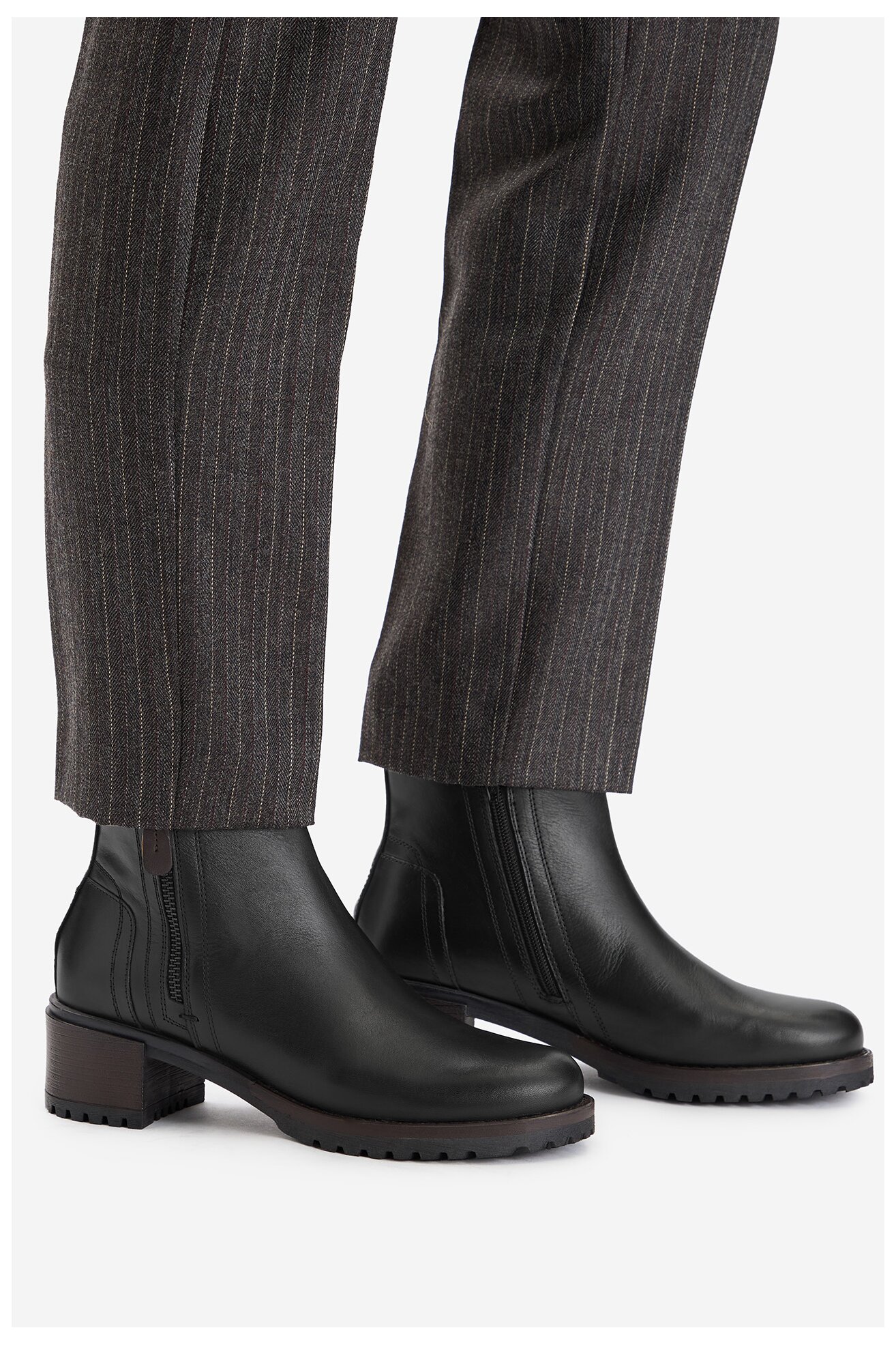 Kotníková obuv Lasocki CEO-WI23-TR24-03 ČERNÁ