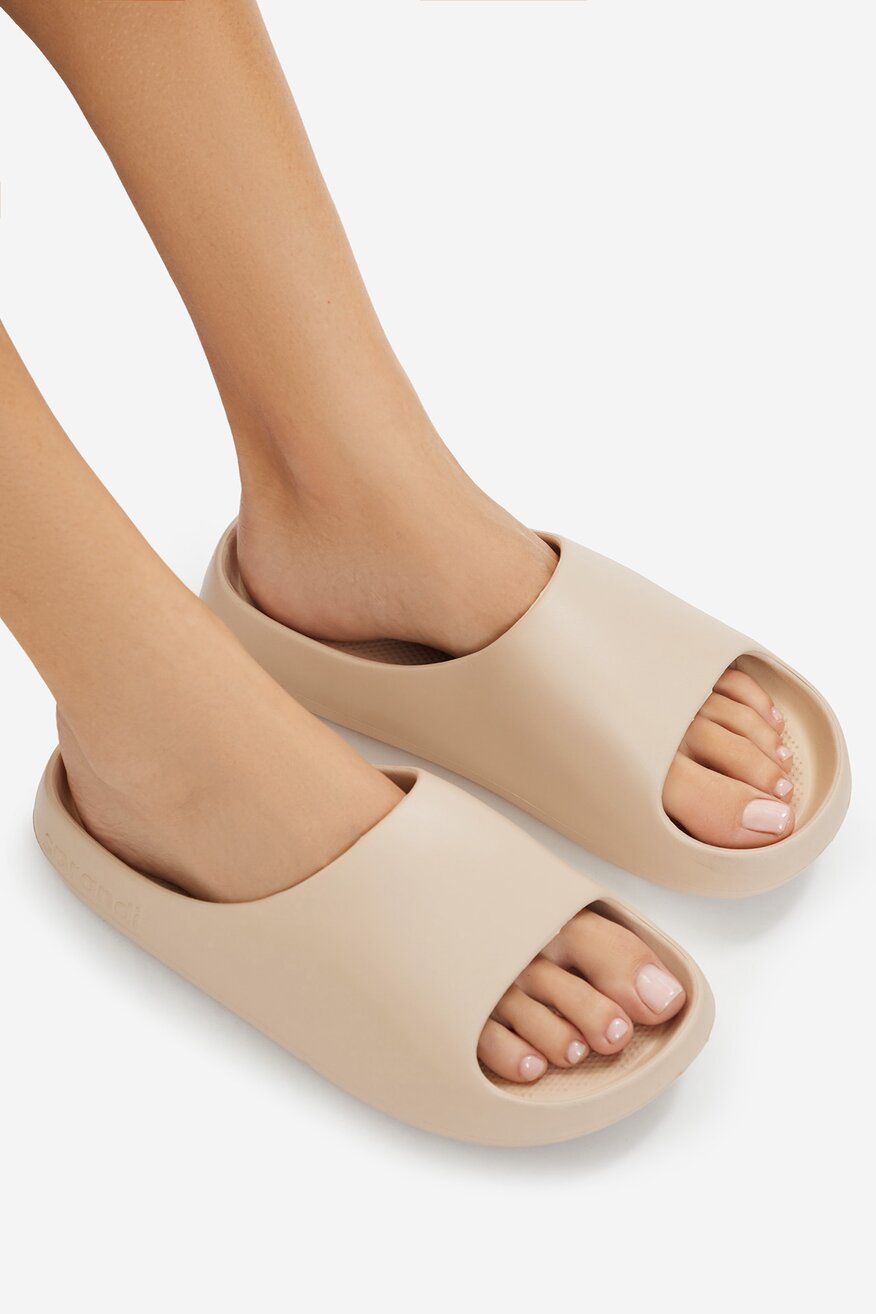 
                Папуче за базен Sprandi BEŽ - 5906751633519