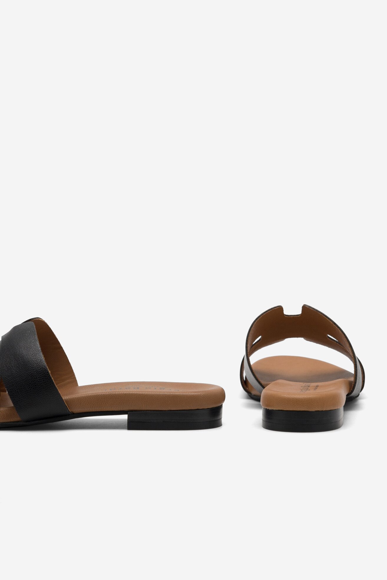 Klapki Sergio Bardi WB05-B1037-01SB Czarny