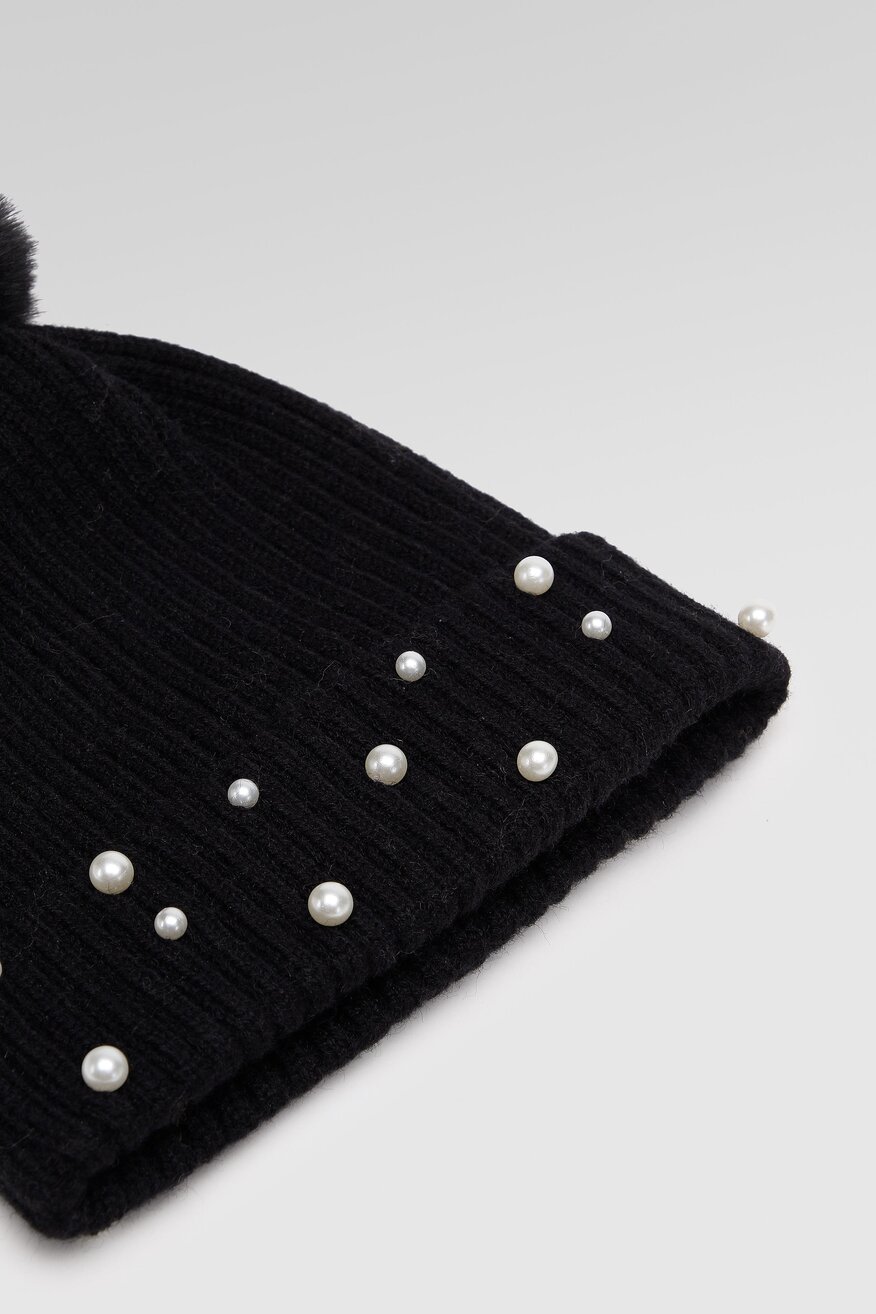 ACCCESSORIES - Czapka z aplikacją czarna - 5903698880501