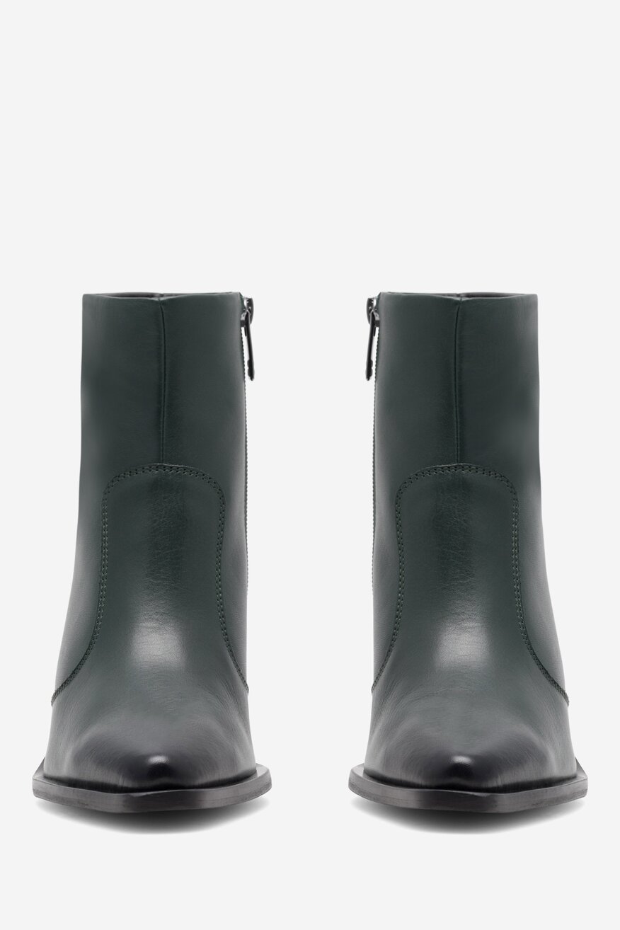 
                Badura - Skórzane botki - 5905588003335