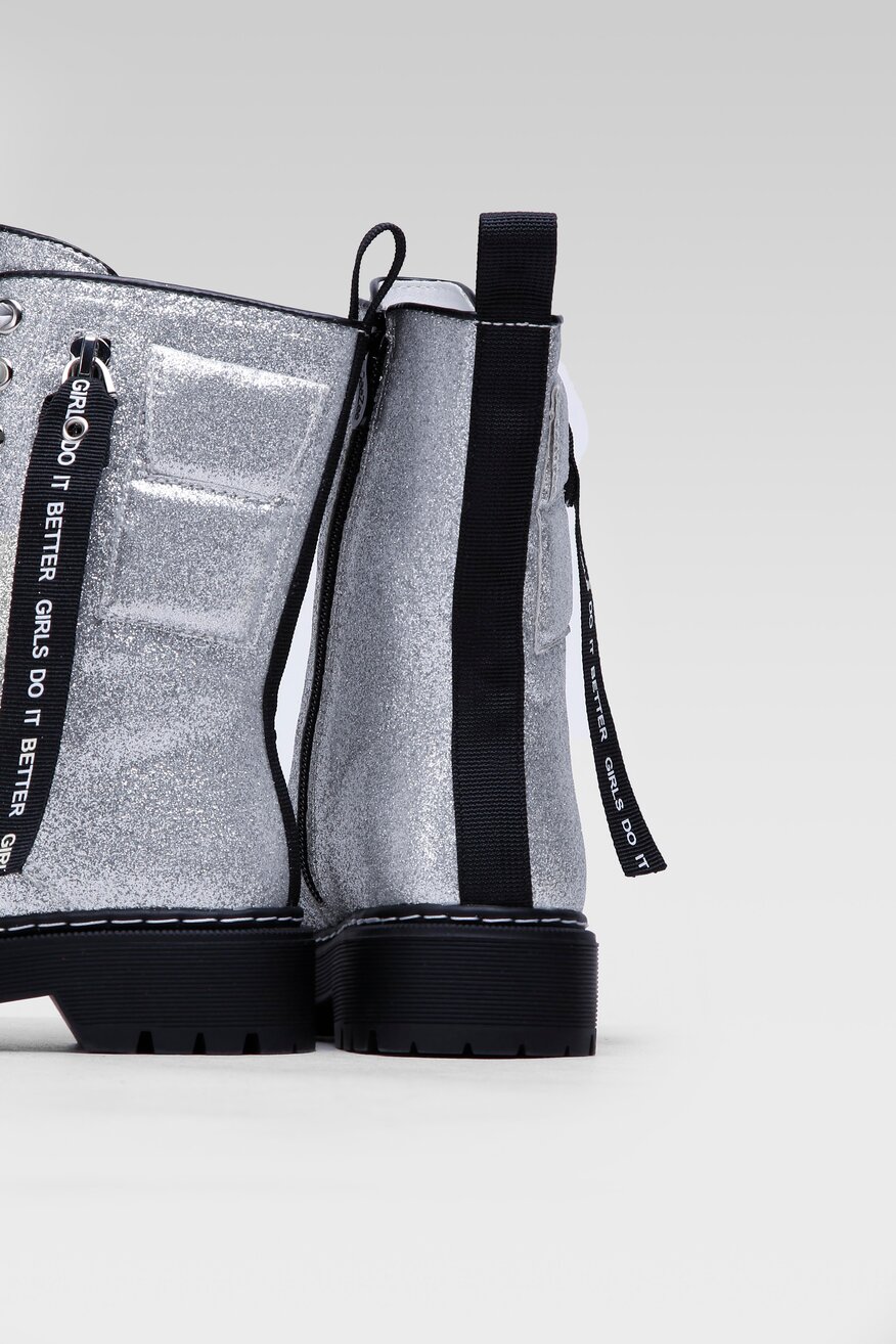 
                Duboke cipele DeeZee SREBRNA - 5904862272641