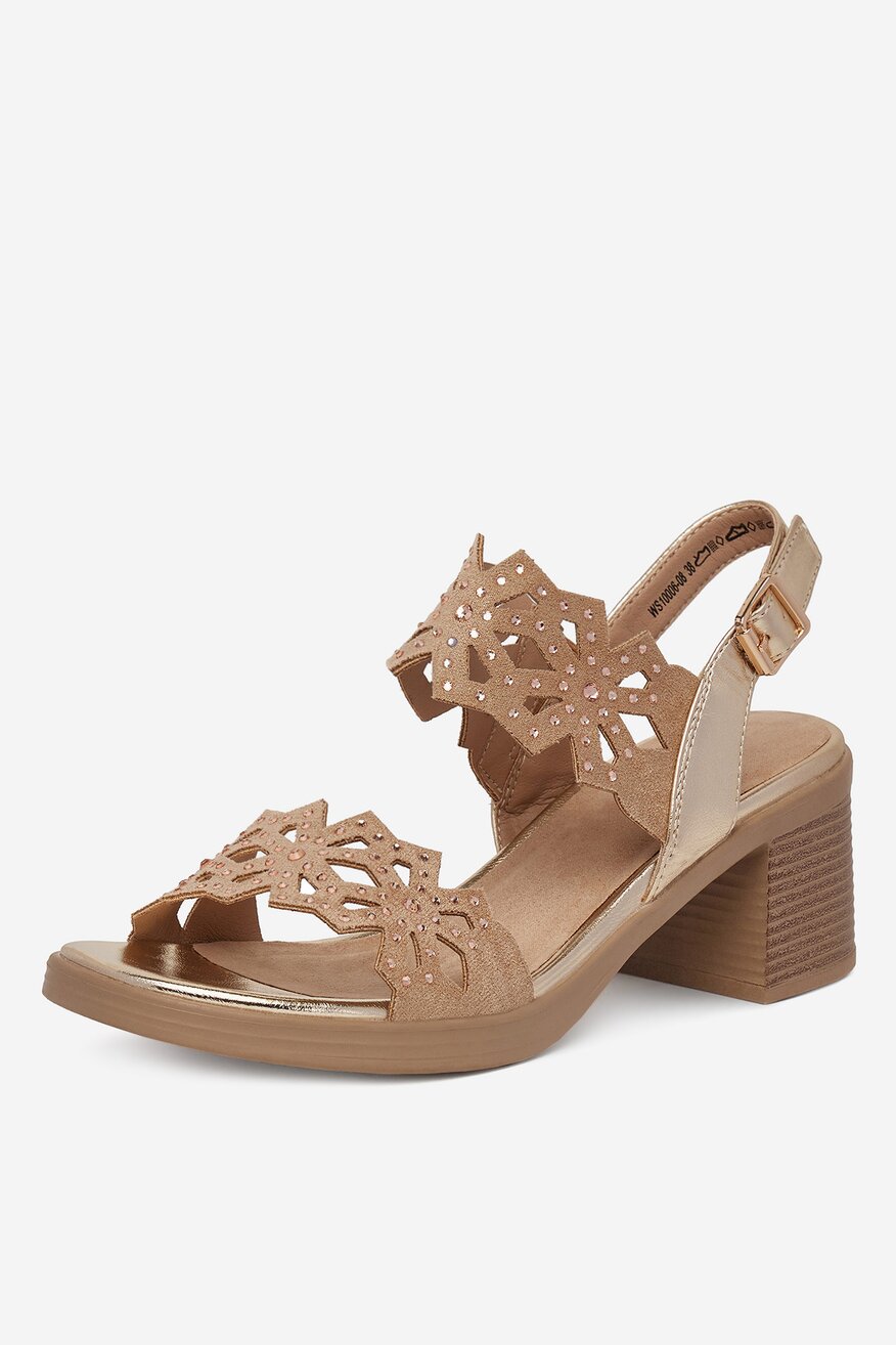 
                Clara Barson - Sandały - 5904862314099