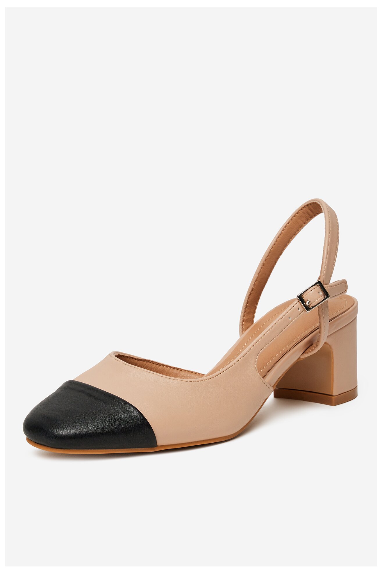 Körömcipő DeeZee 11-710-1 BÉZS