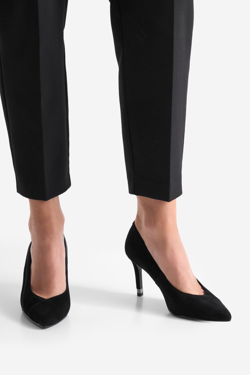 
                Pantofi cu toc Lasocki NEGRU - 5905588777786