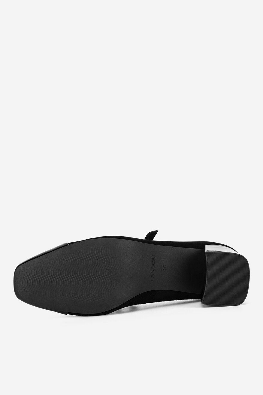 
                Туфлі-Човники Lasocki ЧОРНИЙ - 5905588889069