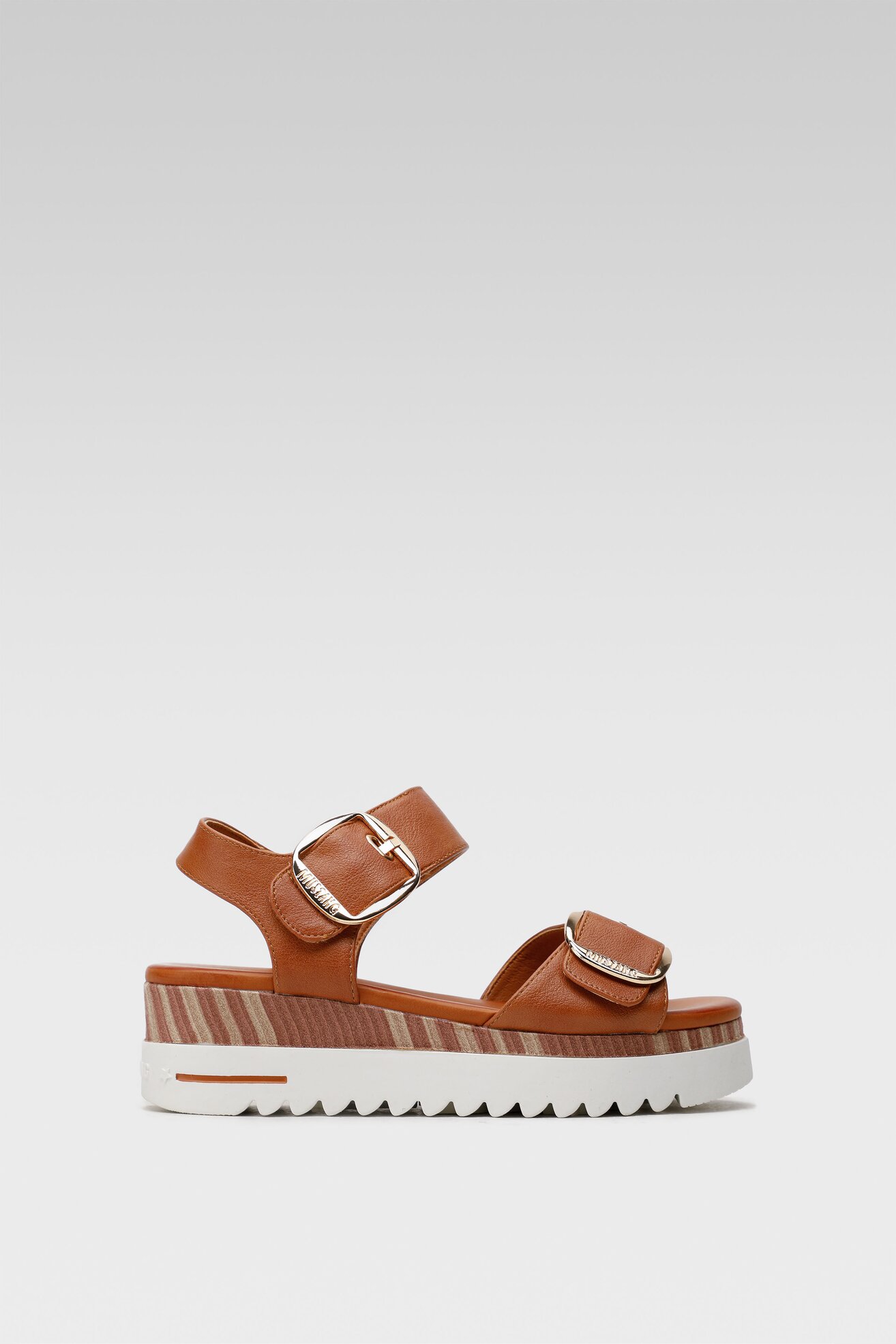 Szandál Mustang 1423-803 BARNA