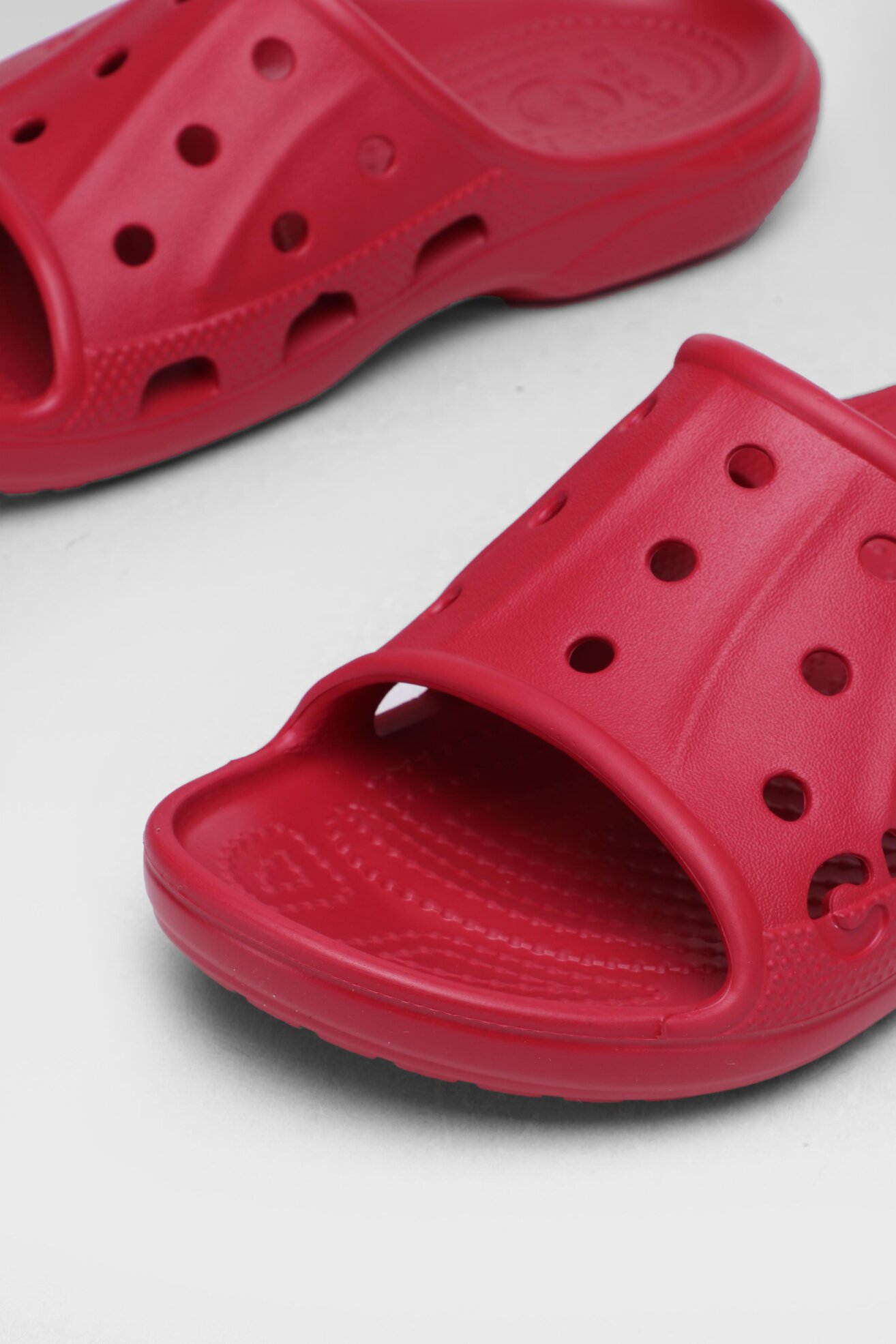Klapki basenowe Crocs 12000-6EN Czerwony