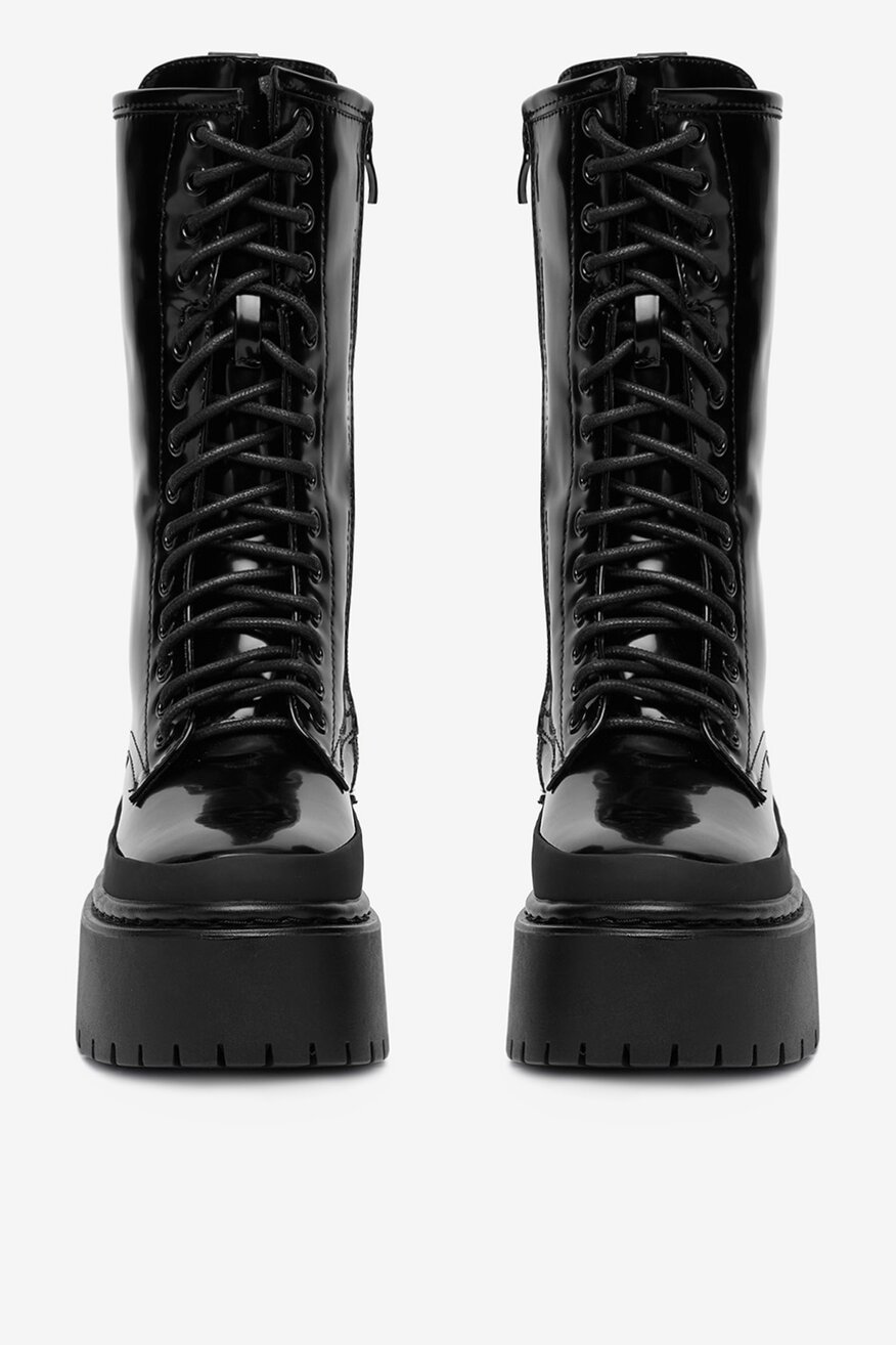 
                Боти DeeZee ЧЕРЕН - 5904410905397