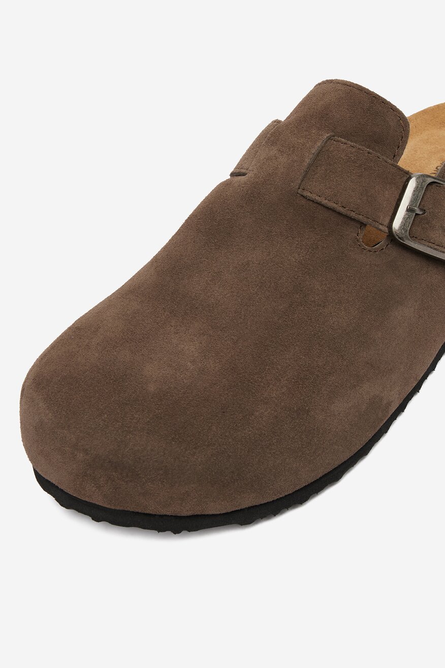 
                Шльопанець Go Soft КОРИЧНЕВИЙ - 5907964095002