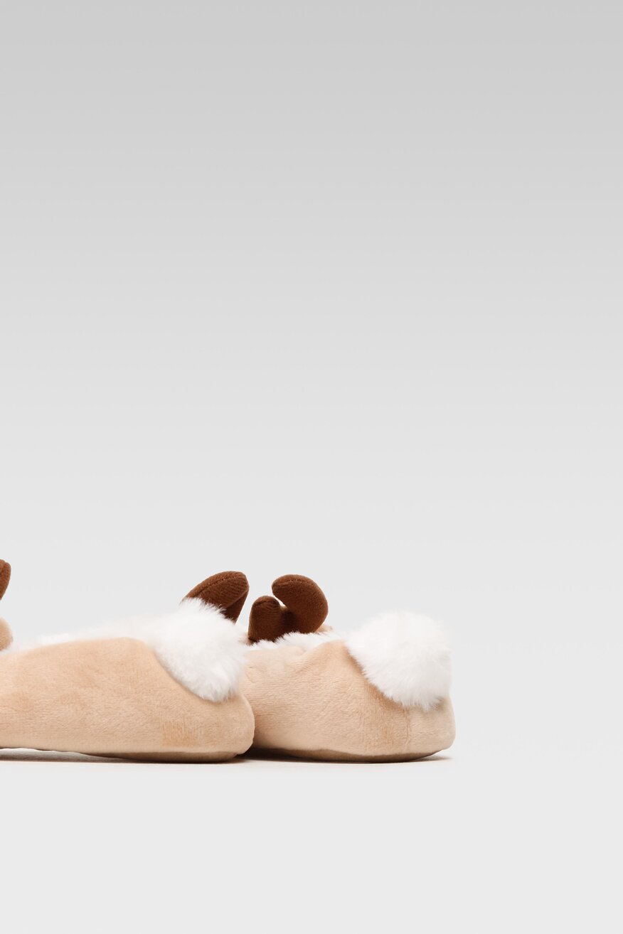 Action Boy - Kapcie świąteczne ocieplane - 5904862003702