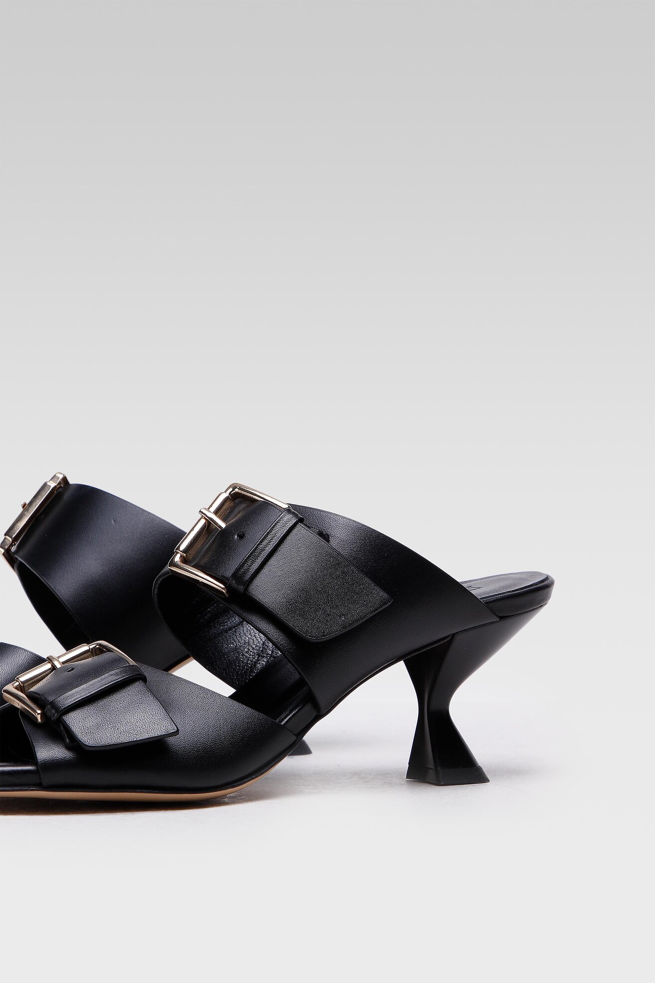 Klapki Badura 22902 Czarny