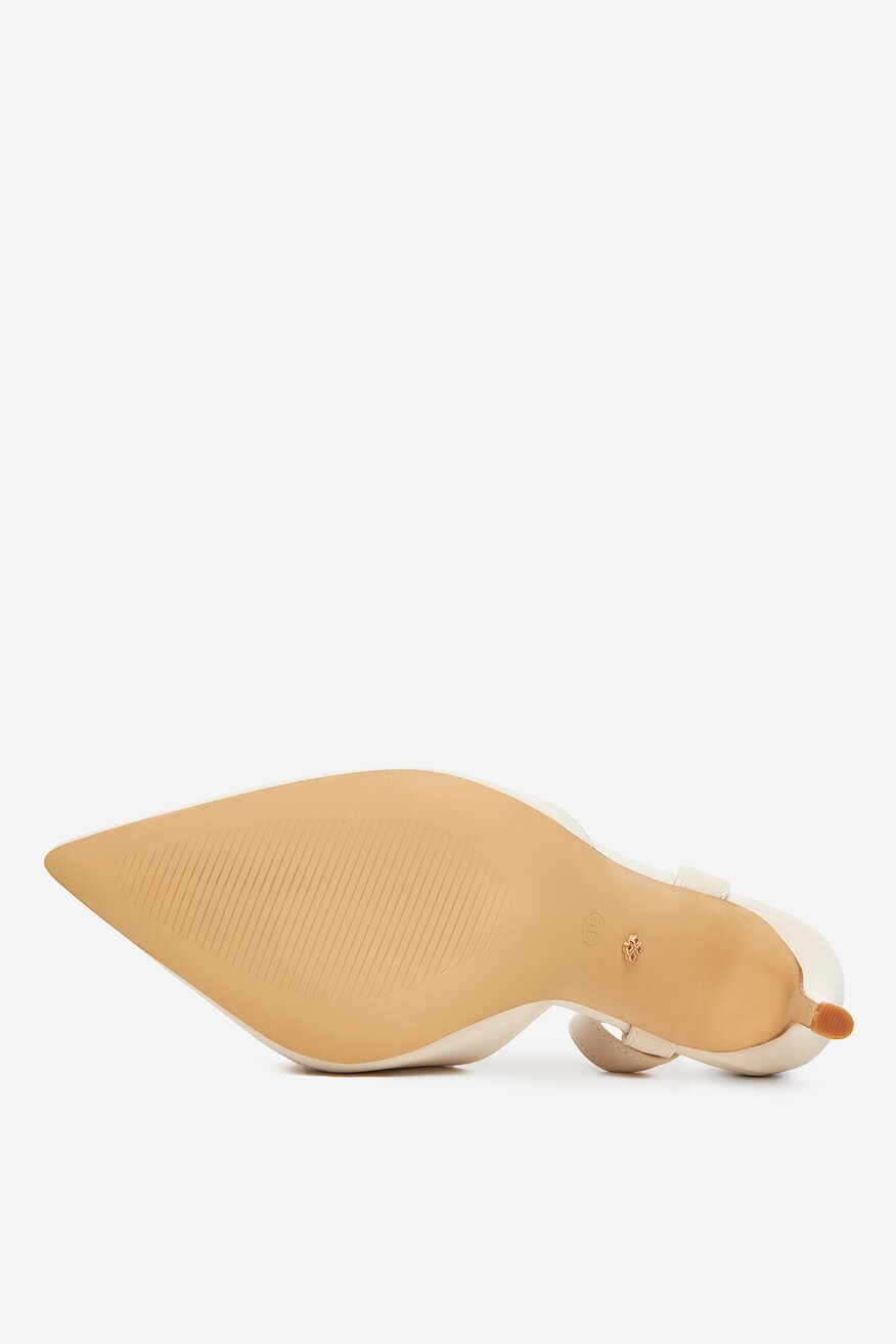 
                DeeZee - Czółenka na szpilce - 5906751086384