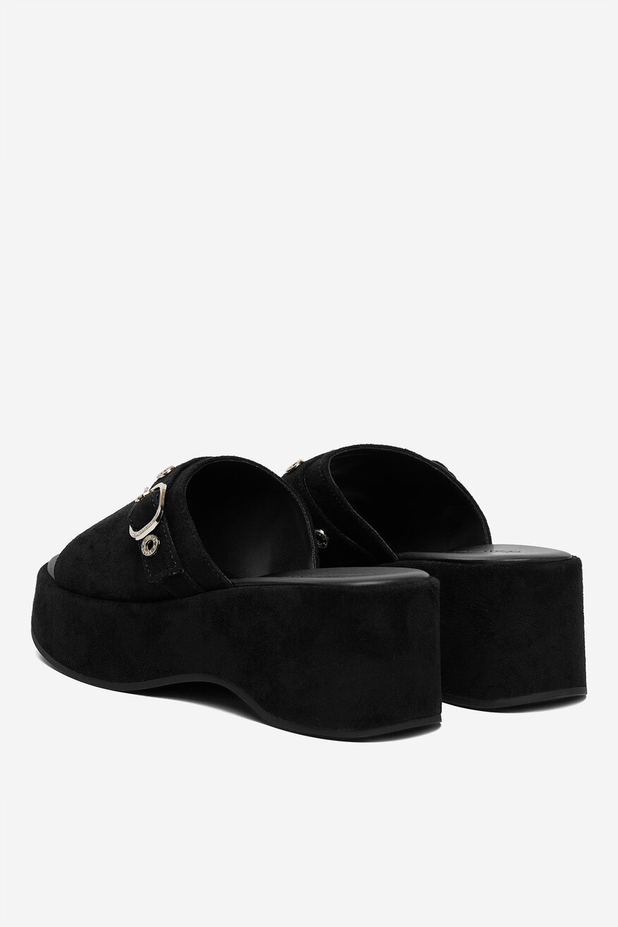 
                GUESS JEANS - Klapki - 5907964049876