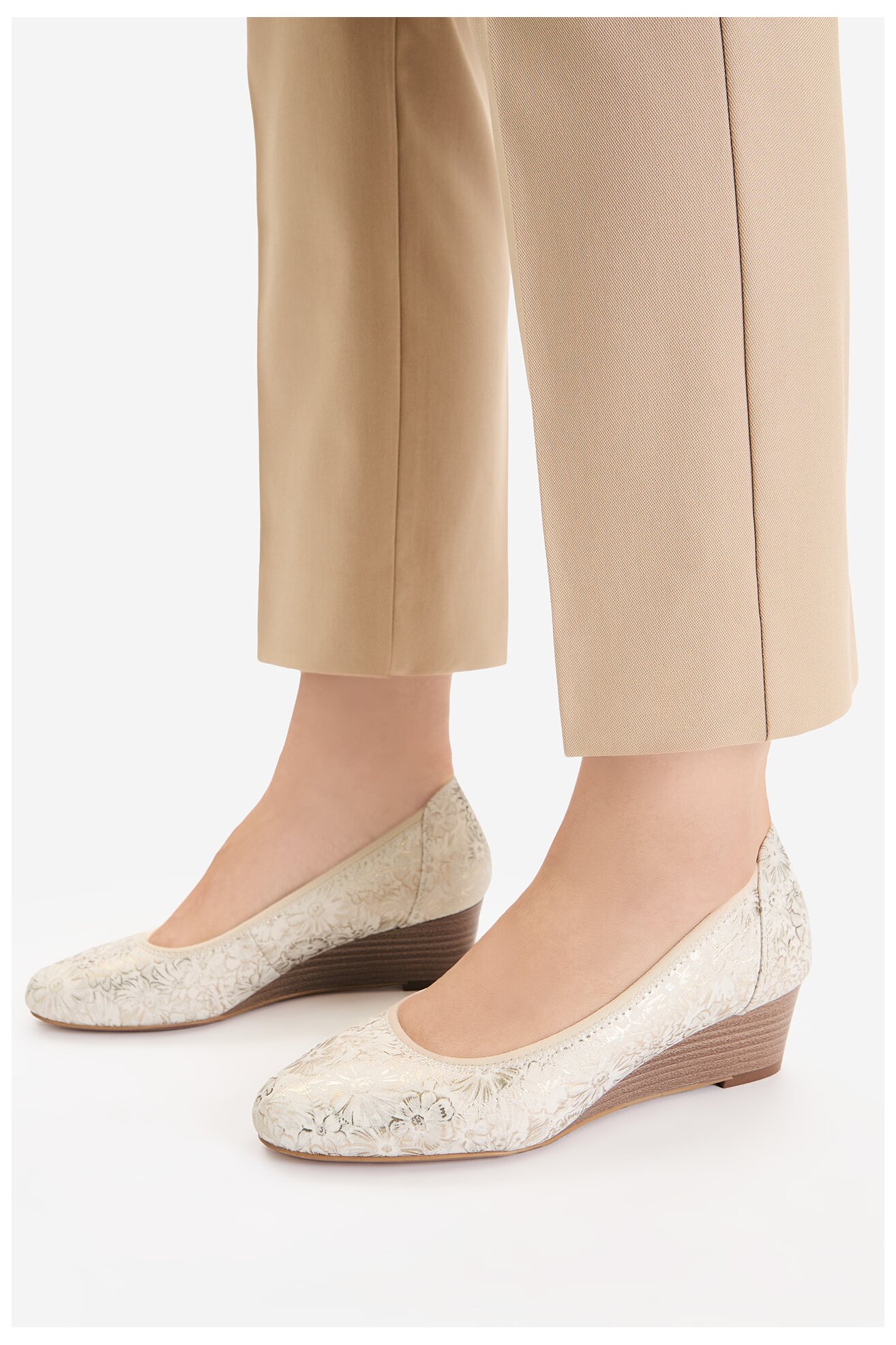 Cipele na štiklu Go Soft CEO-HY7760-1 BEŽ