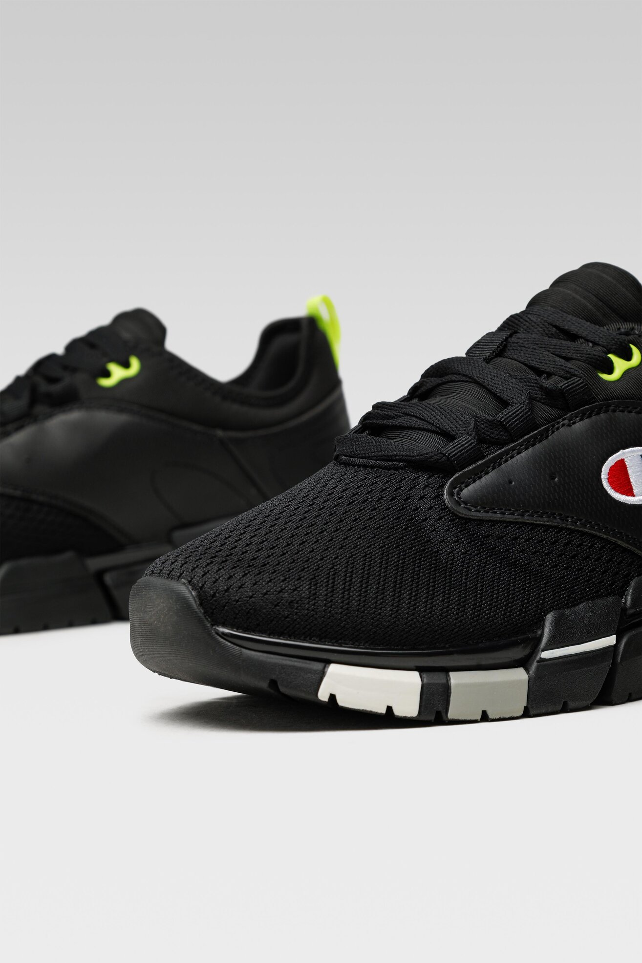 Obuwie sportowe Champion LANDER TECH S21697-KK001 Czarny