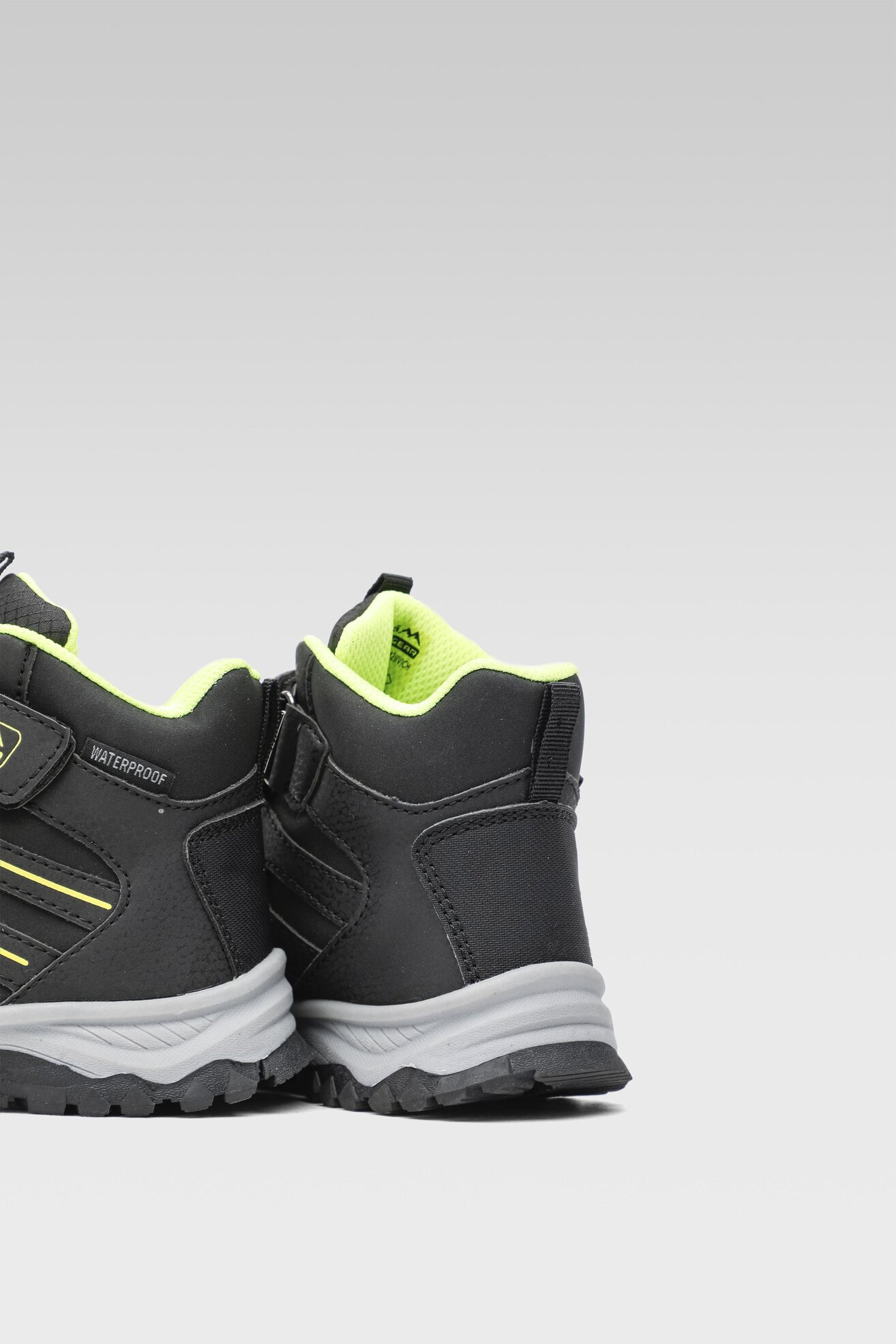 Trzewiki SPRANDI EARTH GEAR CP23-6042(IV)CH Czarny