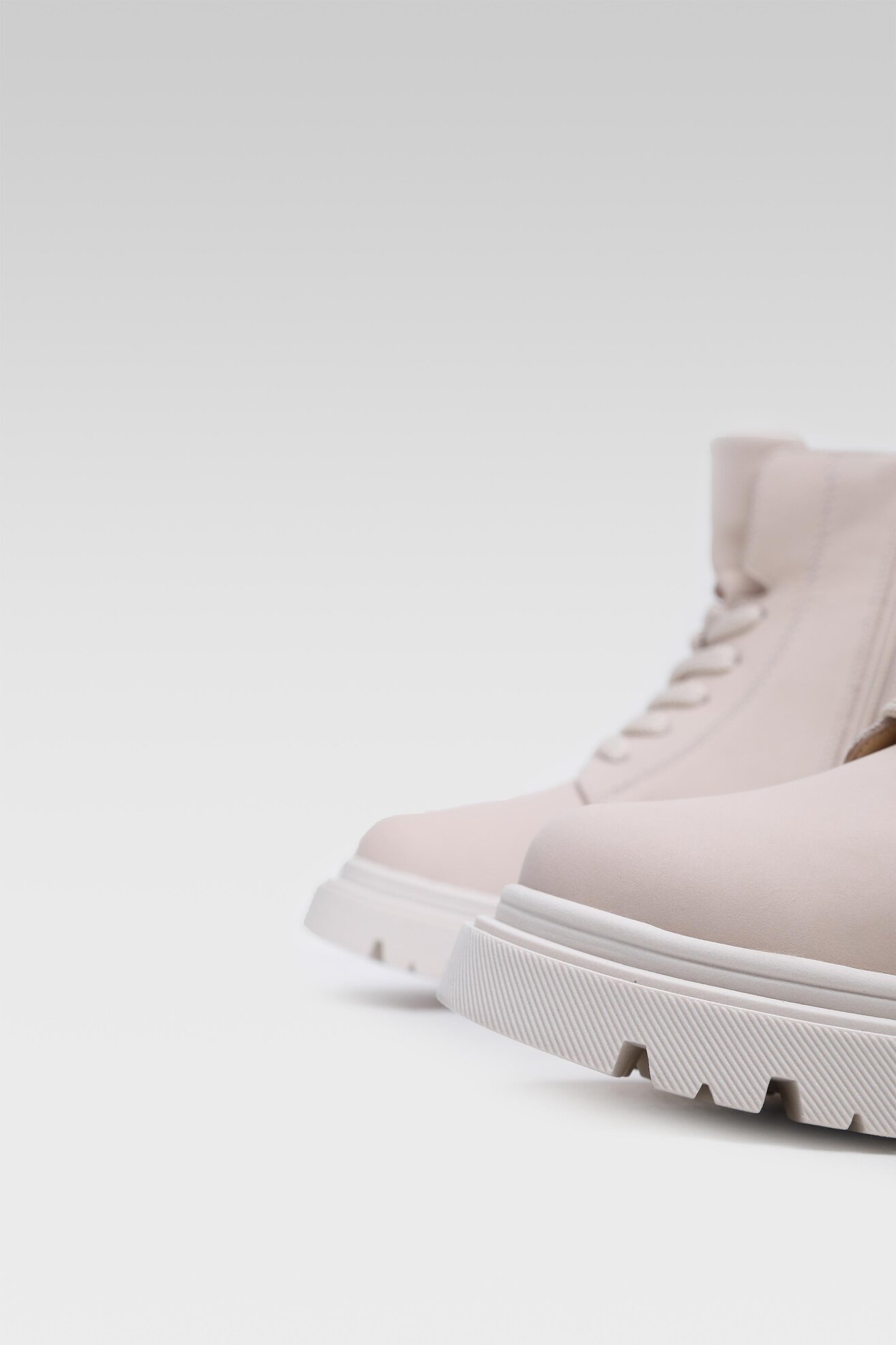 Bocanci Lasocki EST-DONNA-13 ALB