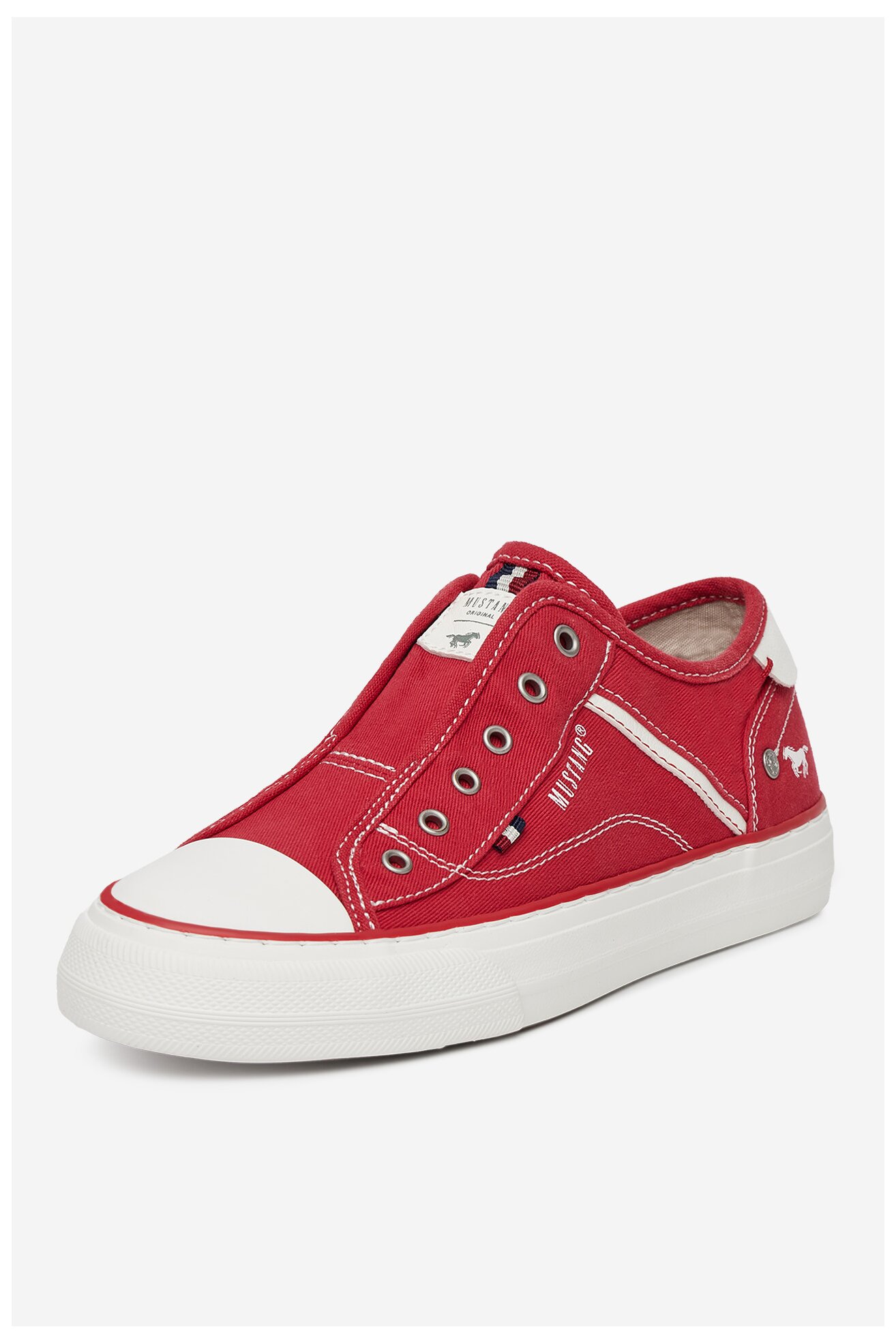 Plátěná obuv Mustang 1272-402 ČERVENÁ