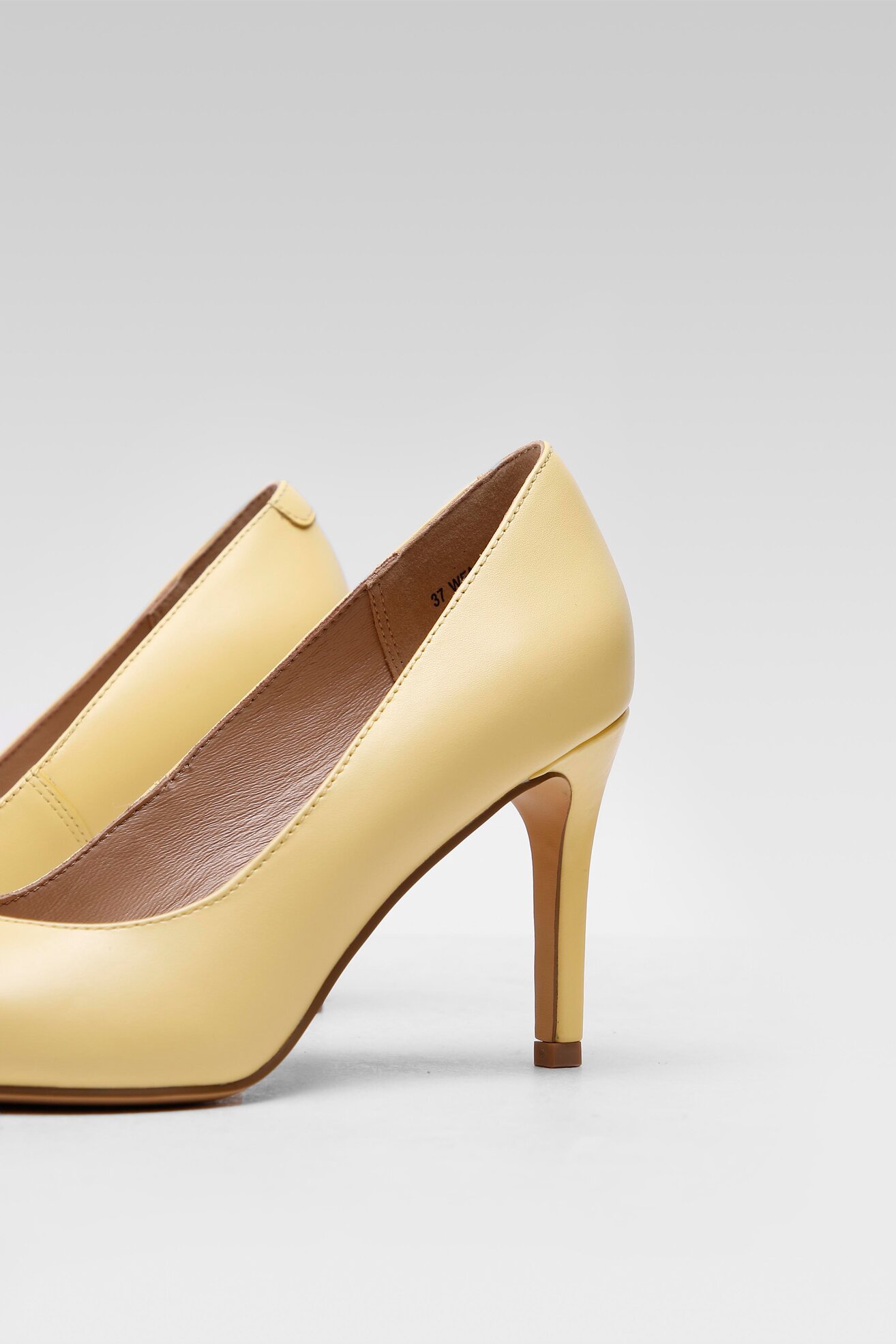 Czółenka Lasocki WFA1619-3Z Żółty