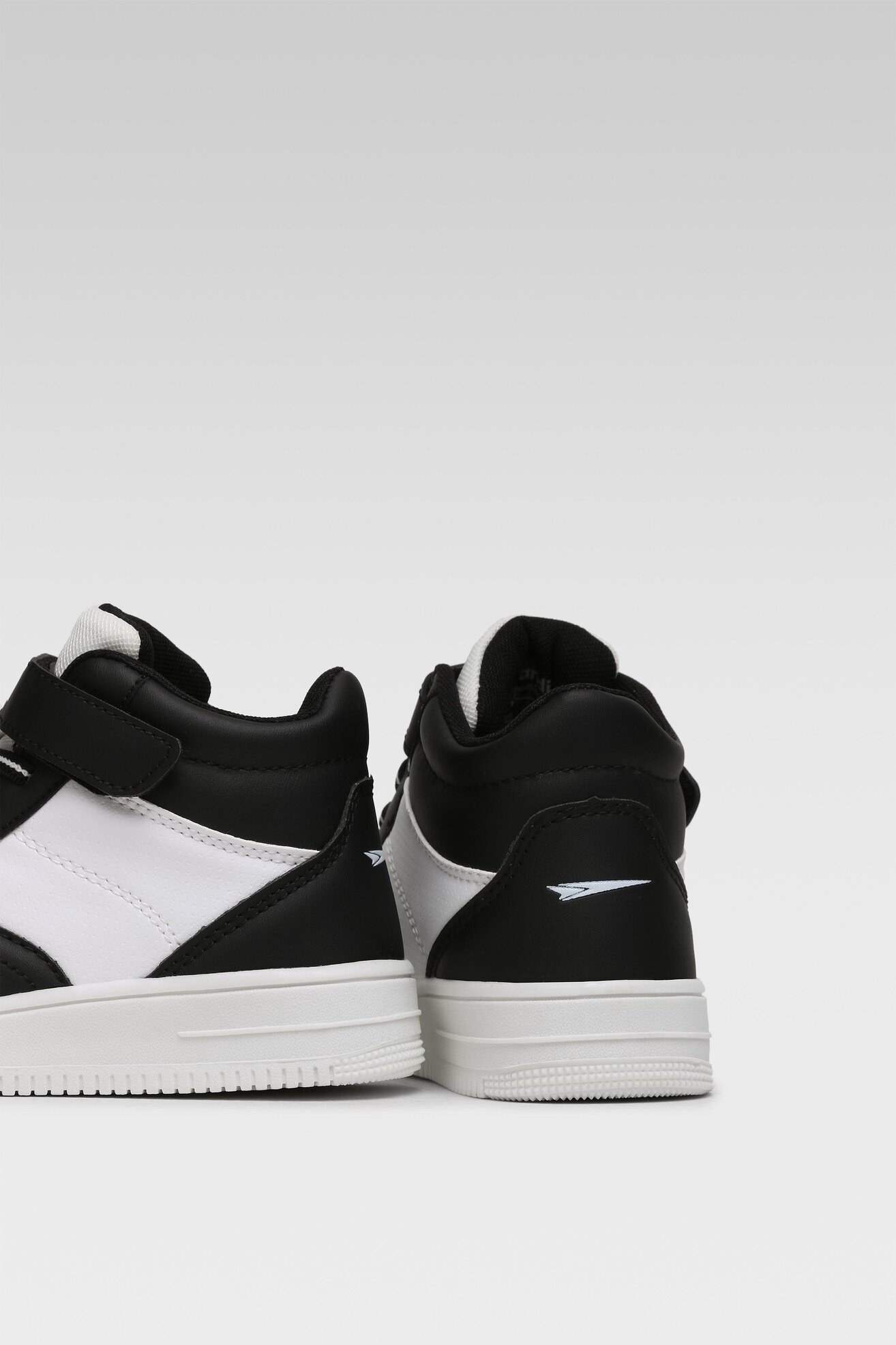 Obuwie sportowe Sprandi JUMPSHOT CP40-20336Y(IV)CH Czarny