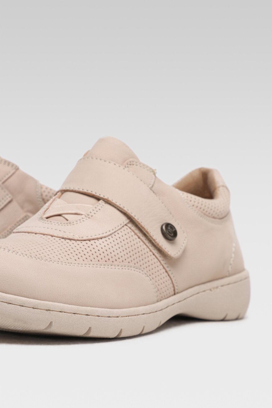 
                Pantofi casual Go Soft BEJ - 5903698244433