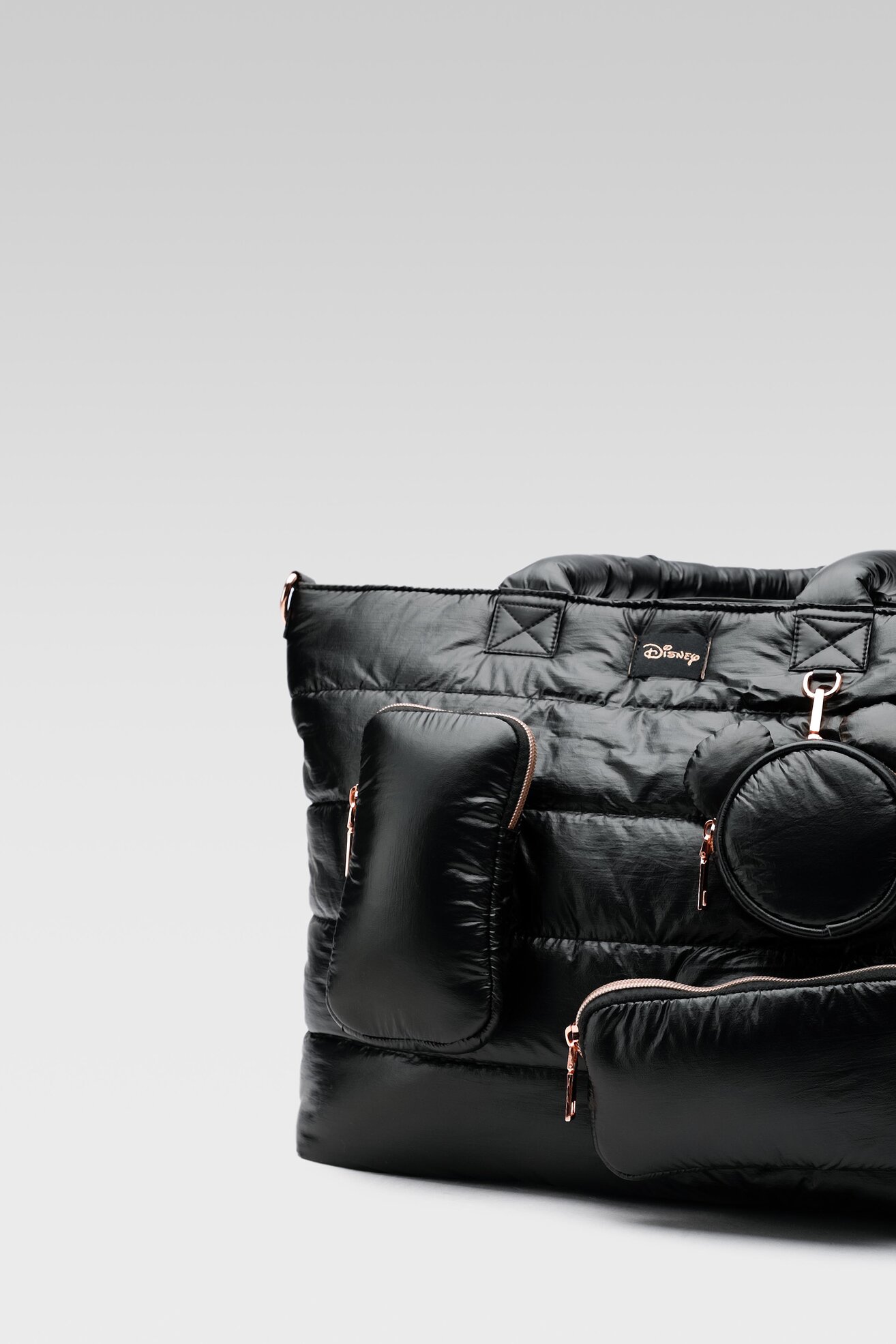 Torebka młodzieżowa Mickey&Friends ACCCS-AW22-013DSTC Czarny