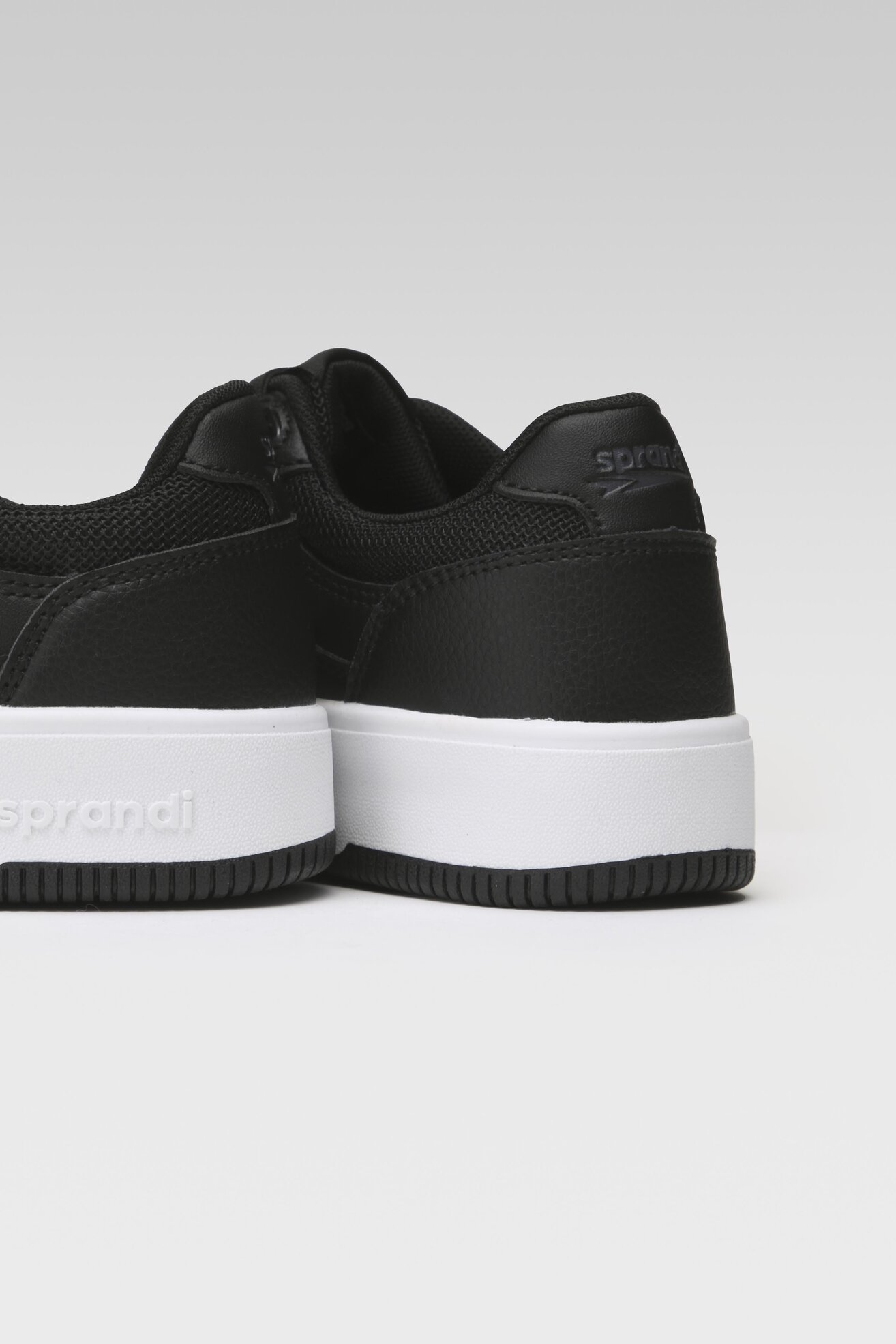 Obuwie sportowe Sprandi ESSENTIAL WP07-21803-01 Czarny