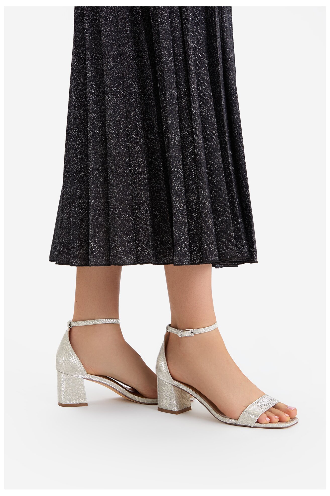 Сандали DeeZee CEO-HJY0223010-1 ЗЛАТИСТ