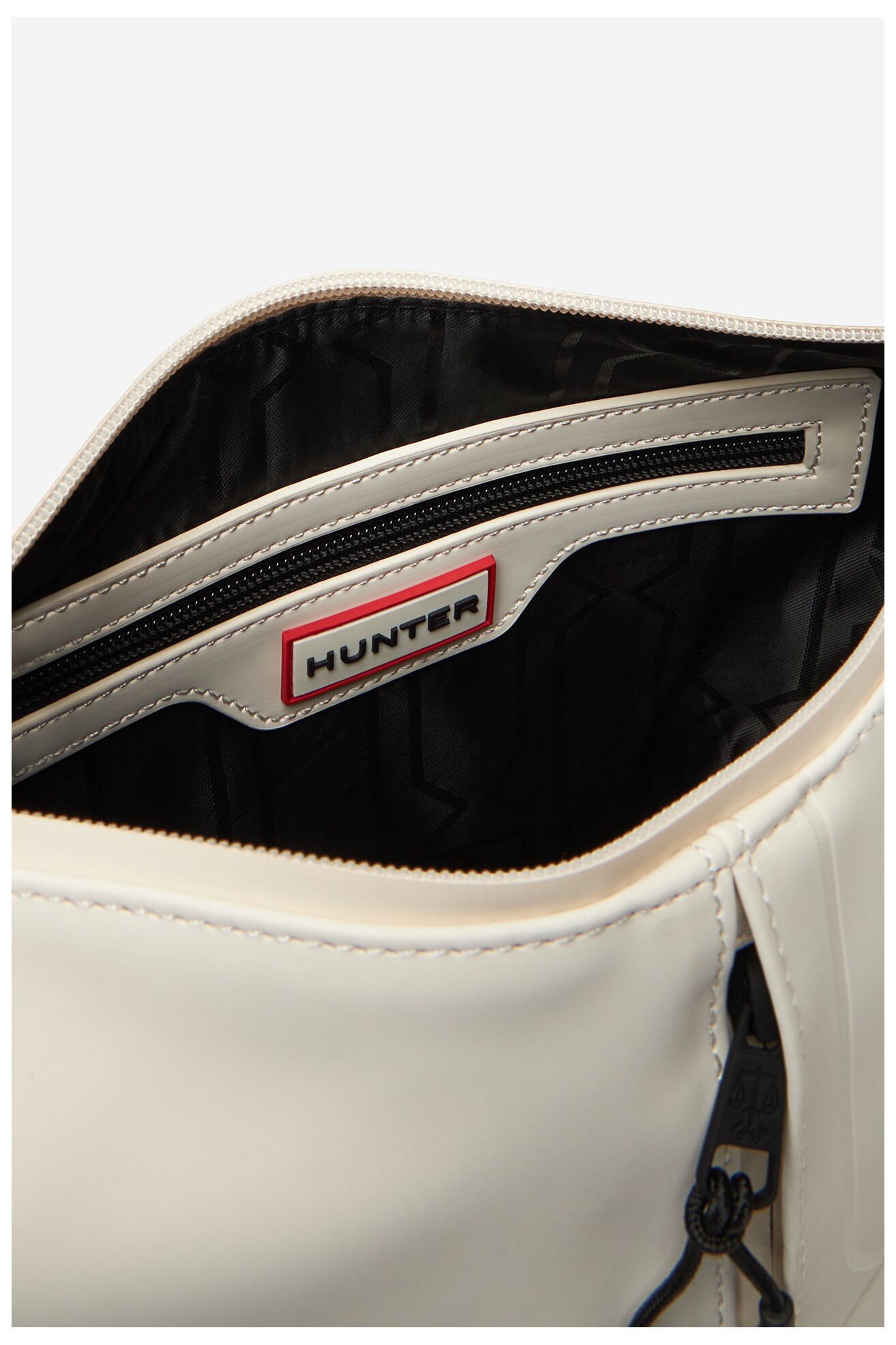 Kézitáska HUNTER C-HTR-B-011-08 CSONTSZÍNŰ