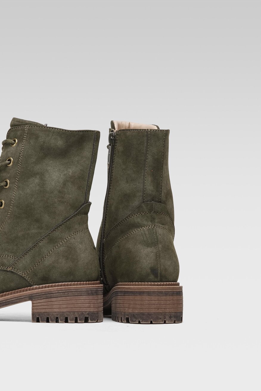 Clara Barson - Trzewiki - 5904862215662