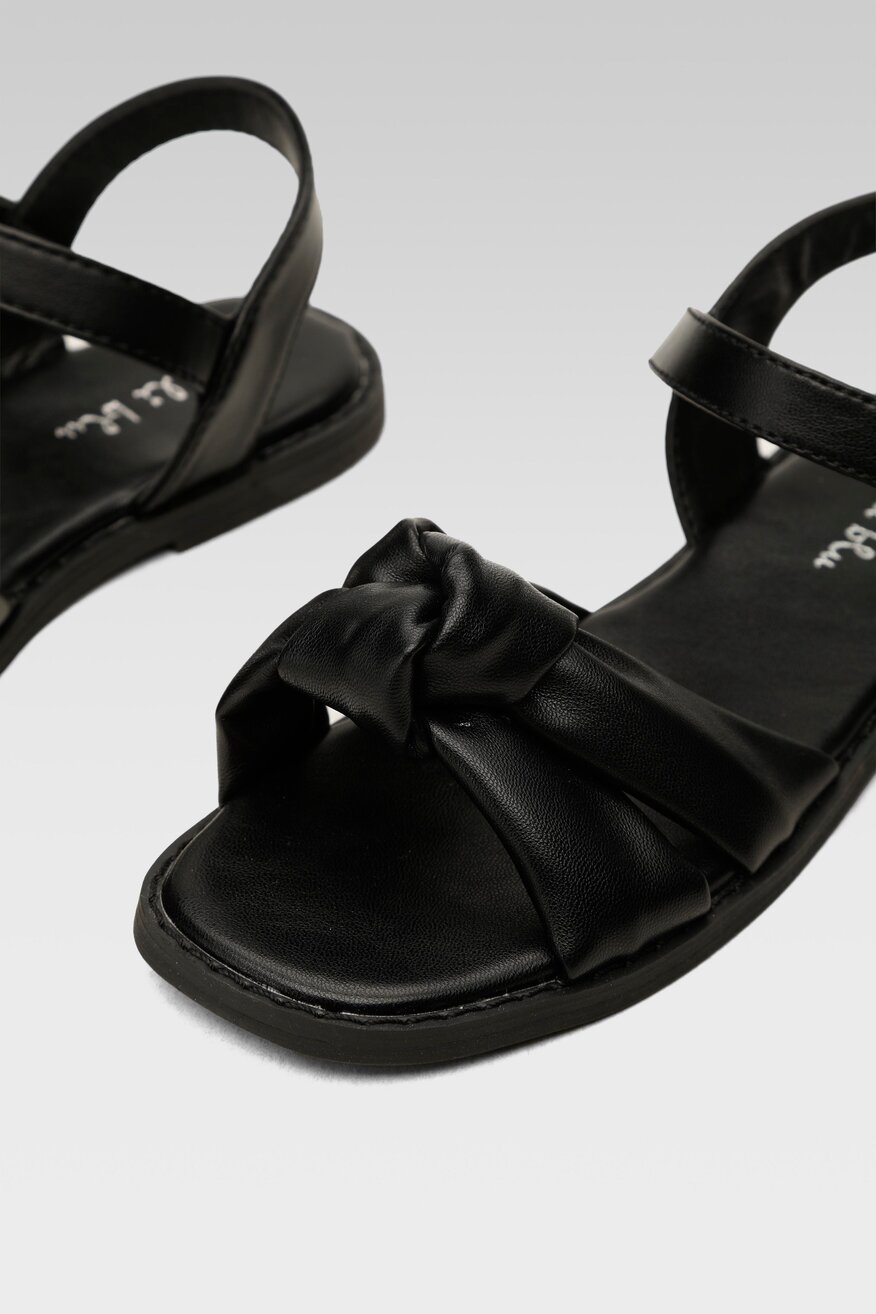 
                Сандалі Nelli Blu ЧОРНИЙ - 5904248735388