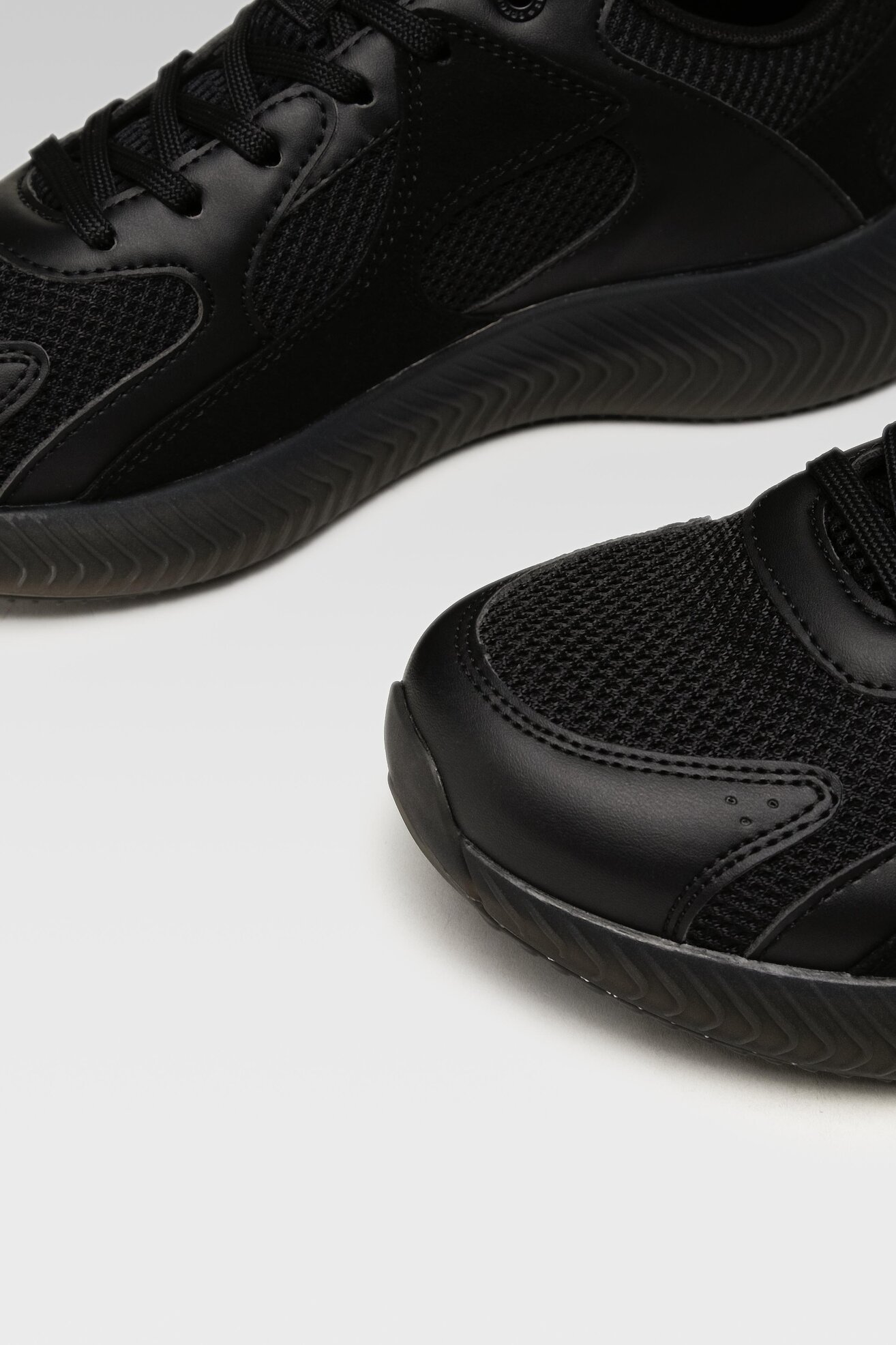 Obuwie sportowe Sprandi MP07-11652-01 Czarny