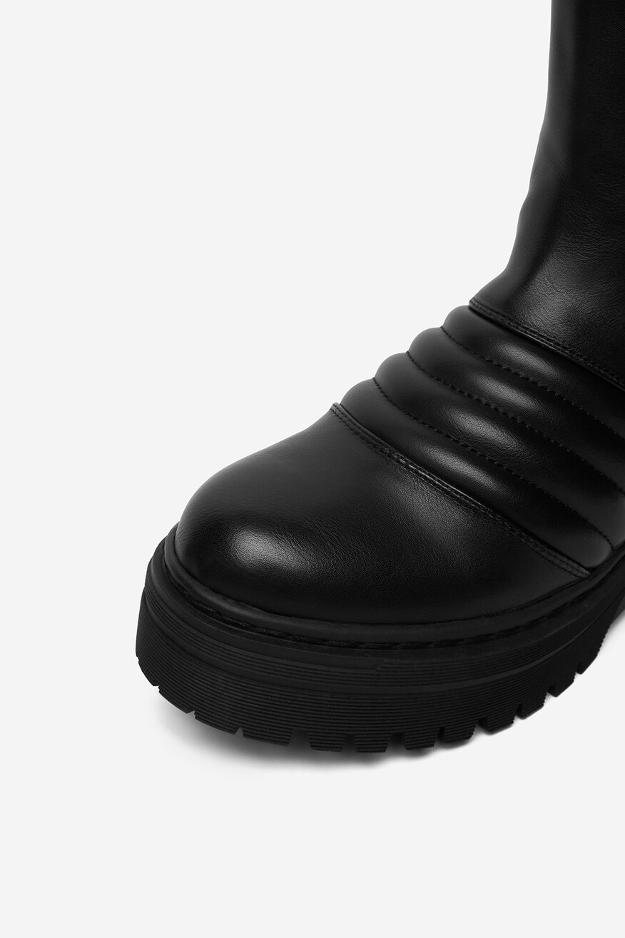 
                Ghete DeeZee NEGRU - 5903472784285