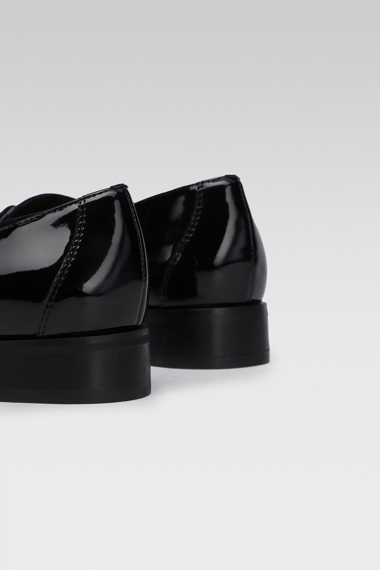 Półbuty Gino Rossi 0198-07 Czarny