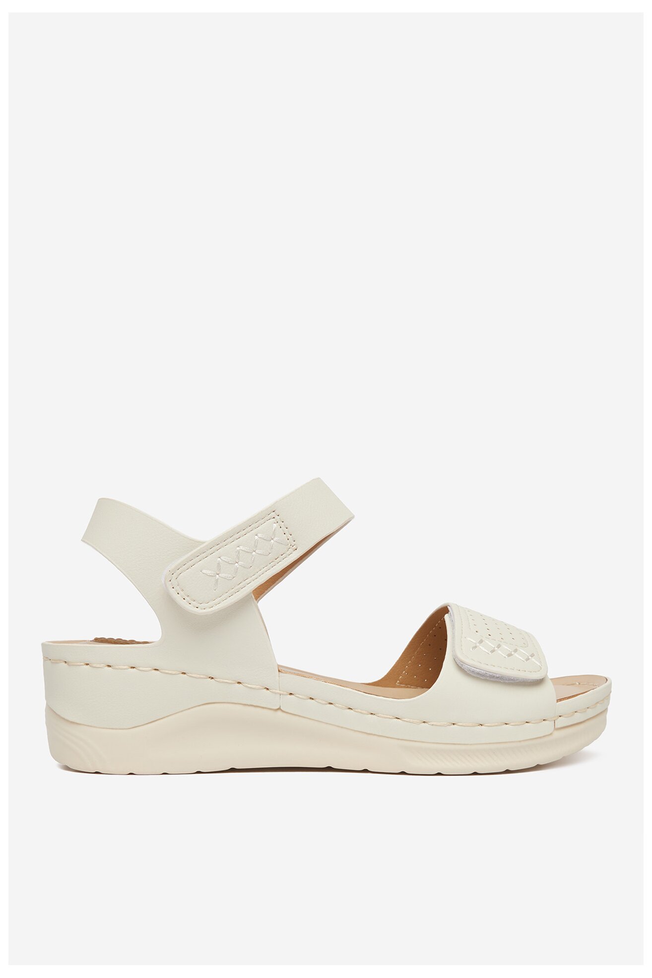 Sandały Go Soft CEO-W23206 Biały