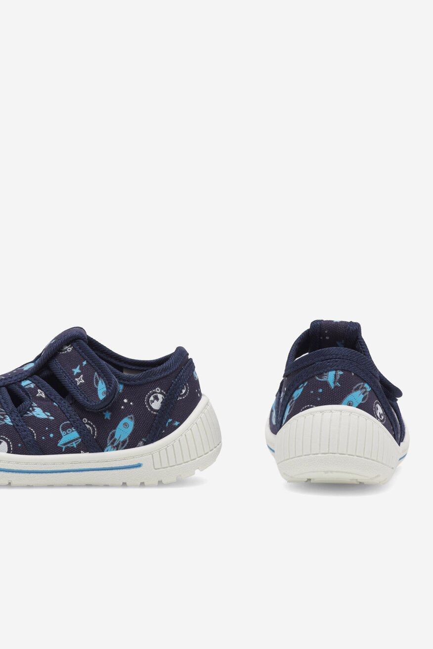 
                Action Boy - Kapcie na rzepy - 5905588348986