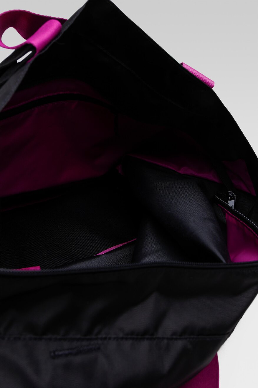 
                adidas - Torba czarna - 5904248061036