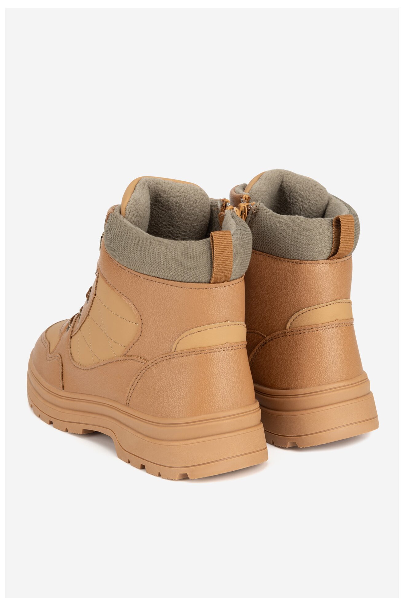 Trzewiki Action Boy CD23C2484K-A Camel