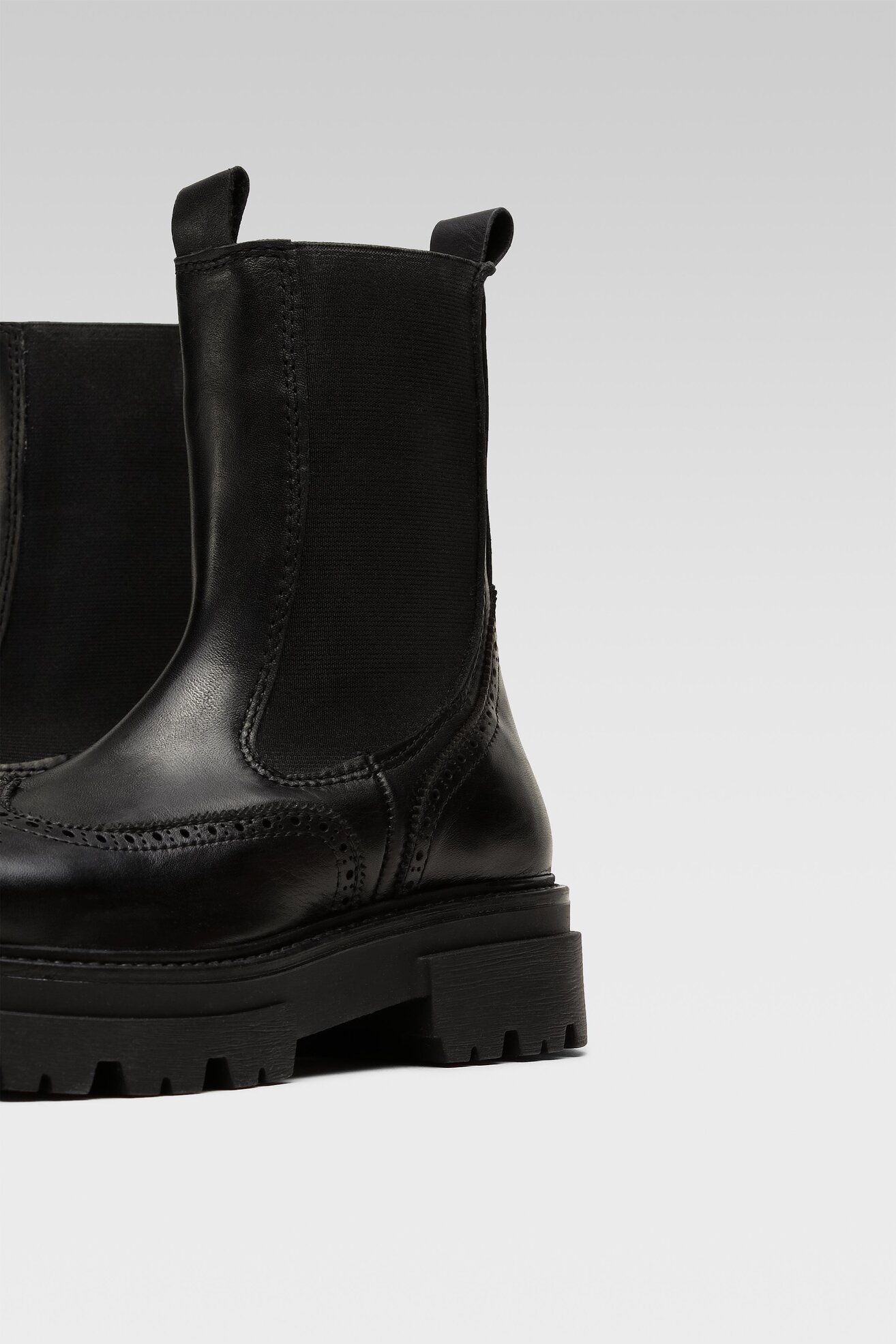 Botki Inuovo 753180 Czarny