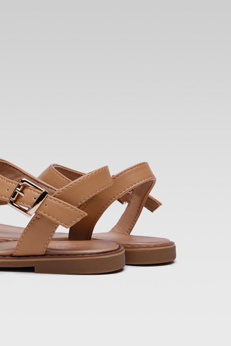 
                Jenny Fairy - Sandały płaskie - 5904248644178