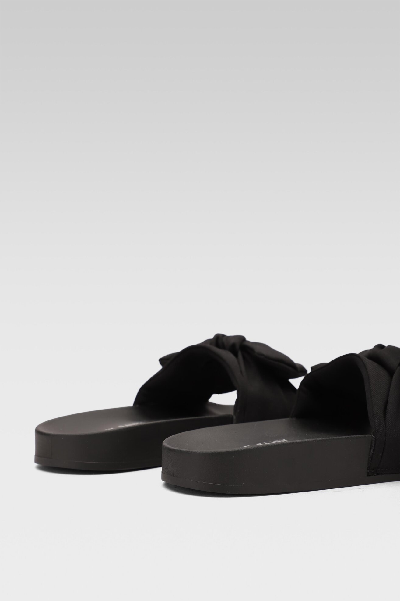 Klapki Jenny Fairy WS050202-001 Czarny