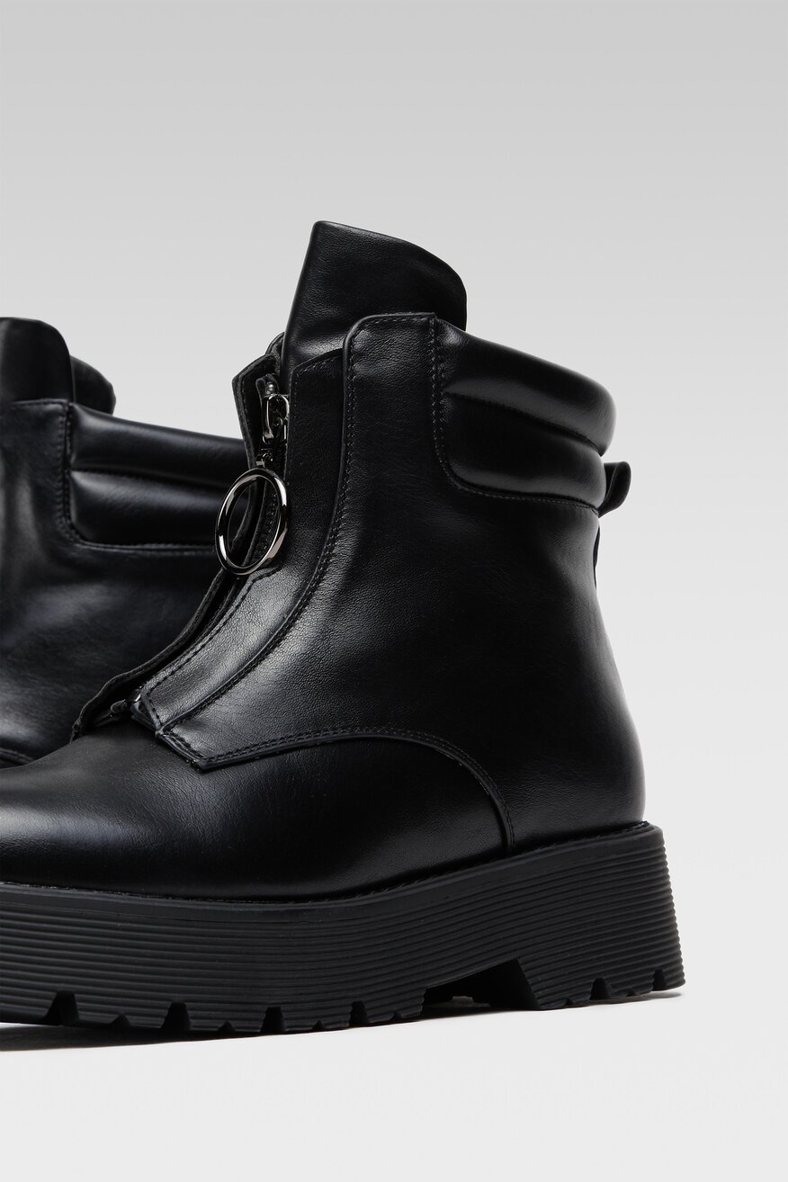 
                Jenny Fairy - Botki na grubej podeszwie - 5904862235615