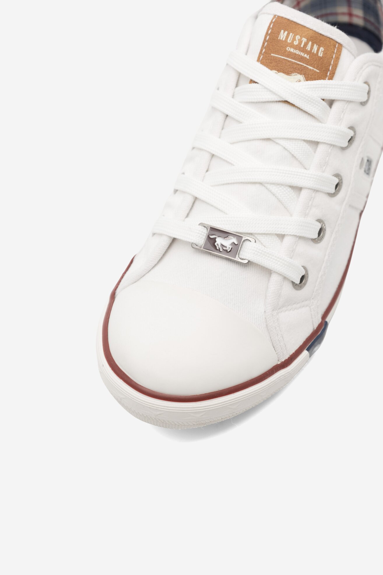 Plátěná obuv Mustang 1099-310 BÍLÁ