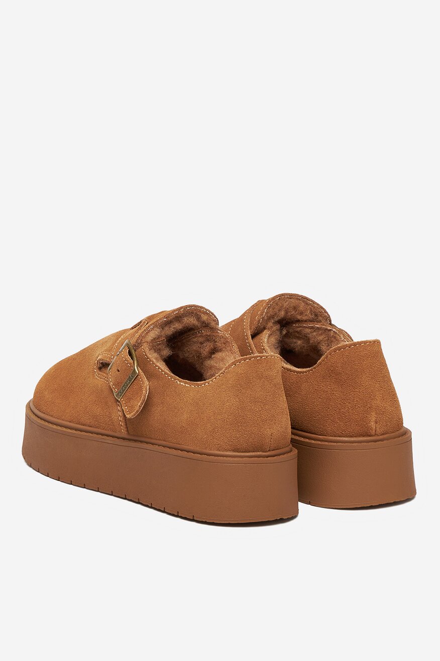 
                Половинки обувки Badura КАМЕЛ - 5906751370902