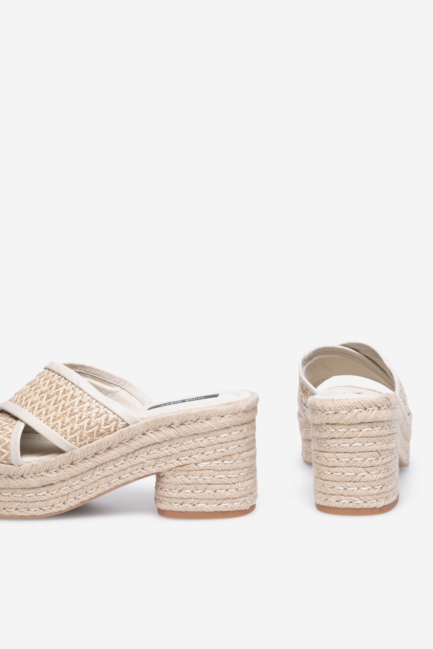 Pantofle NINE WEST BÉŽOVÁ - 5905588563594